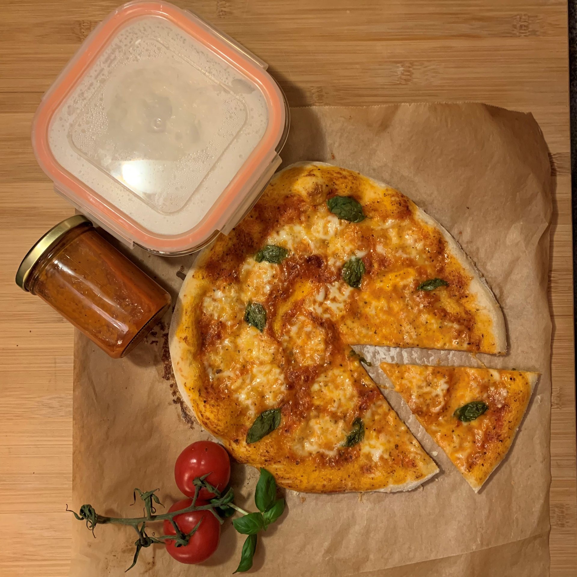 &amp;quot;Pizza Kit&amp;quot; Pizza Tricolore | Cookit Version | Rezept | Kitchen Stories