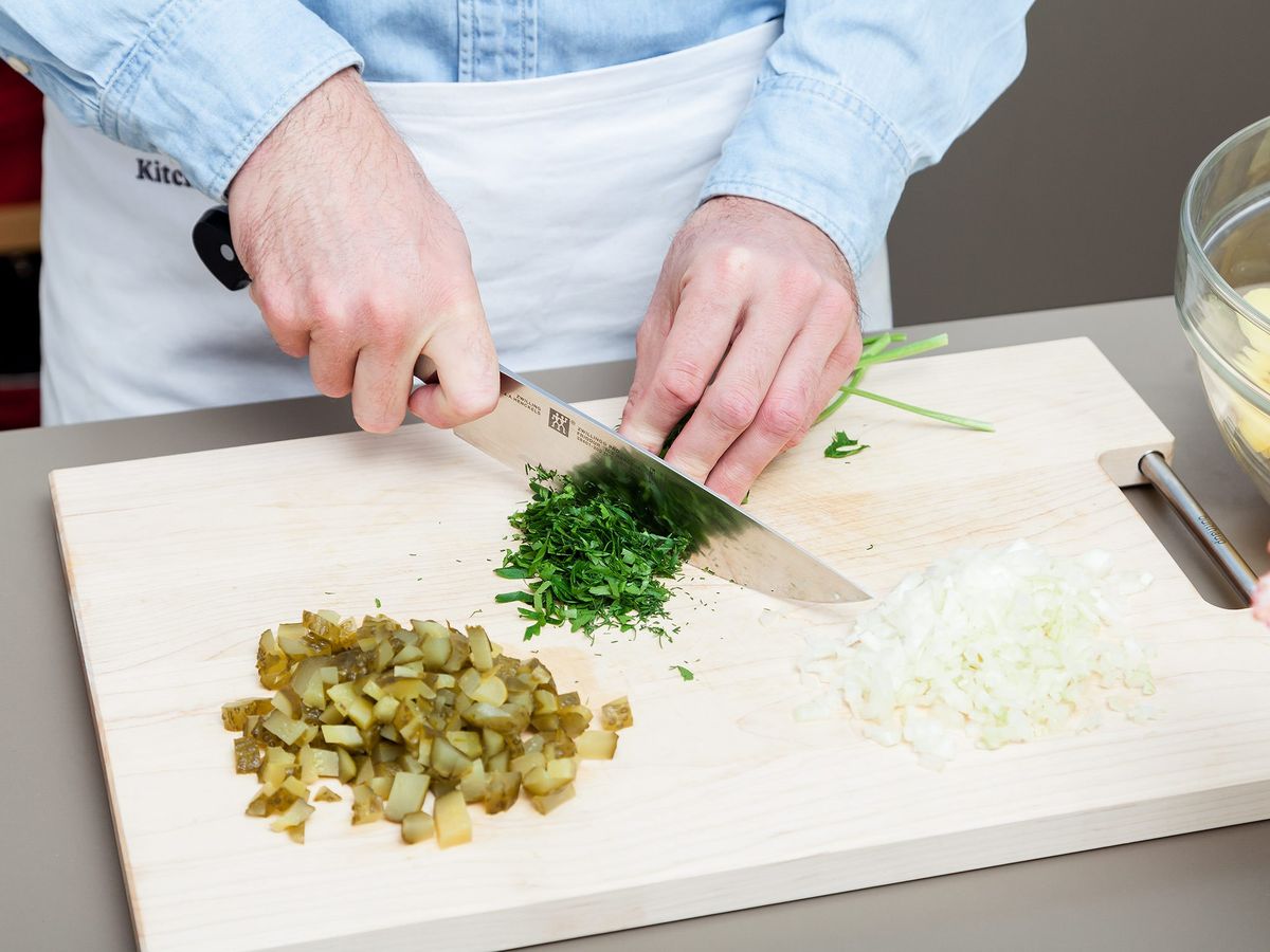 Cremiger Kartoffelsalat mit Mayonnaise | Rezept | Kitchen Stories