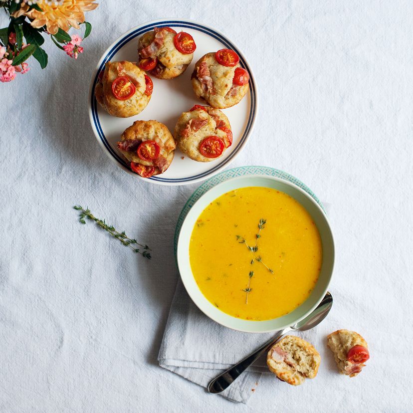 Pumpkin soup with mediterranean muffins