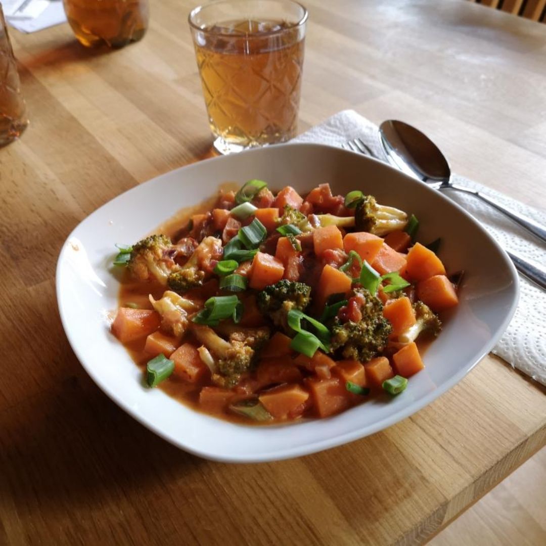 Sweet potato and broccoli curry