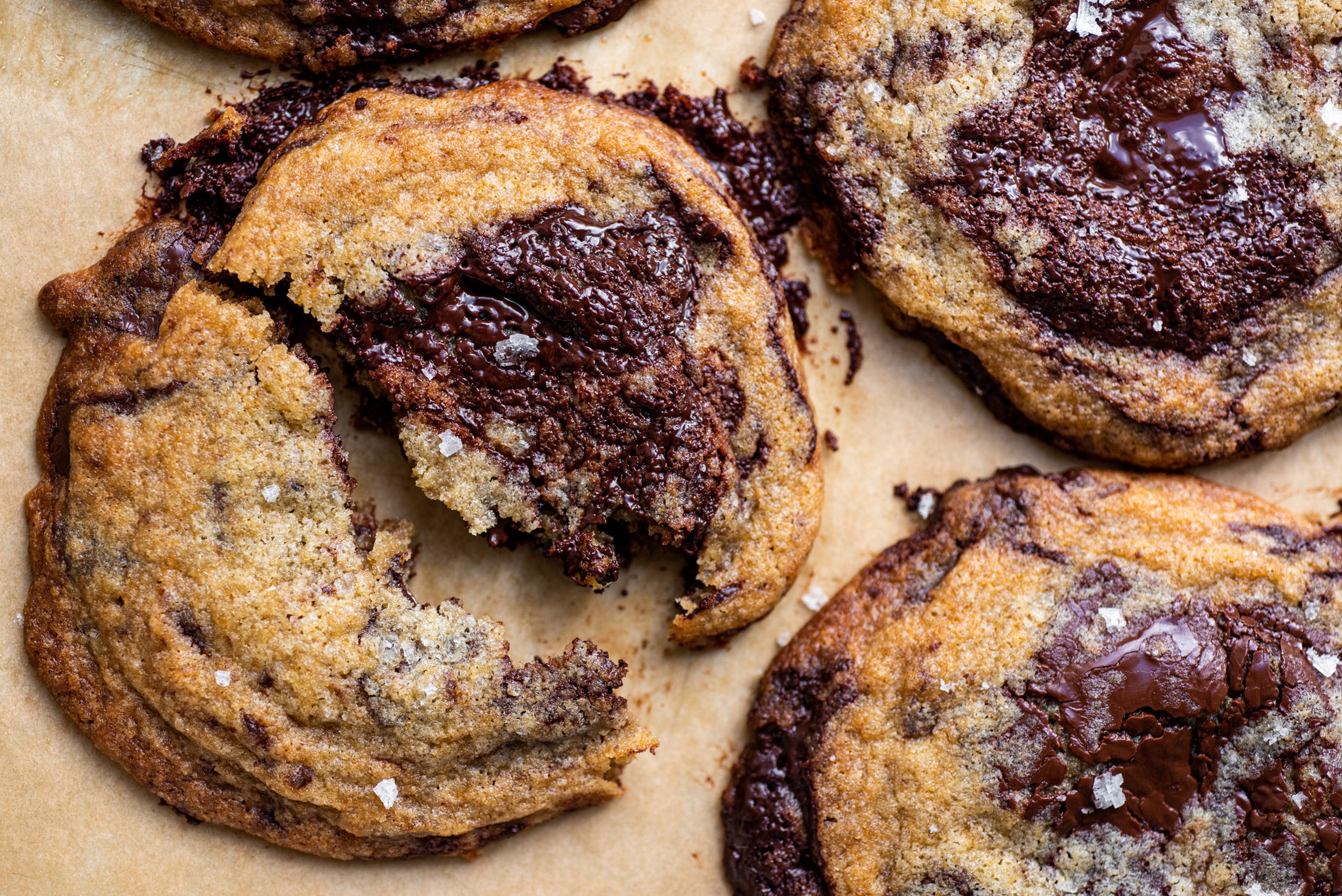 Salty chocolate chunk cookies