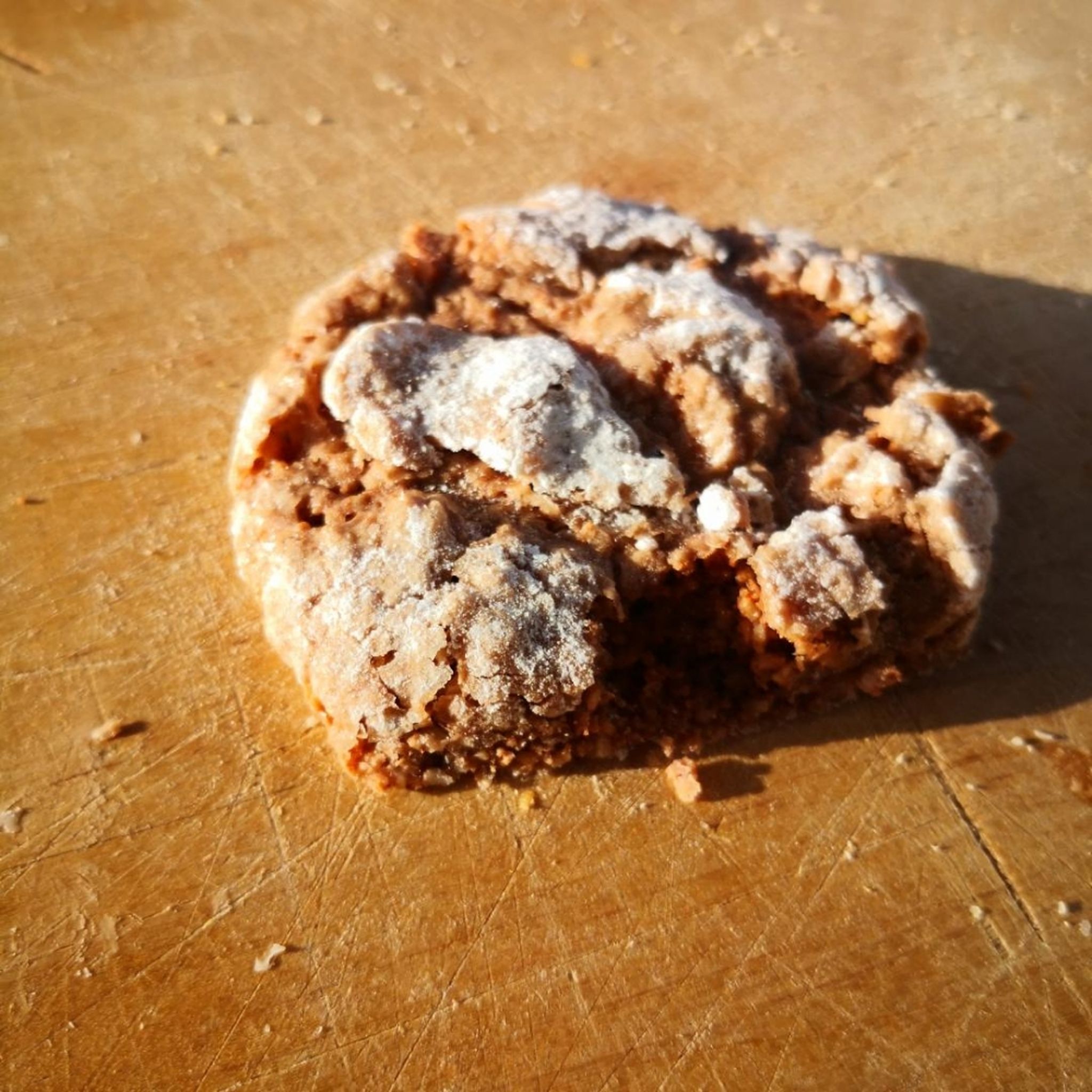 Chocolate crinkle cookies
