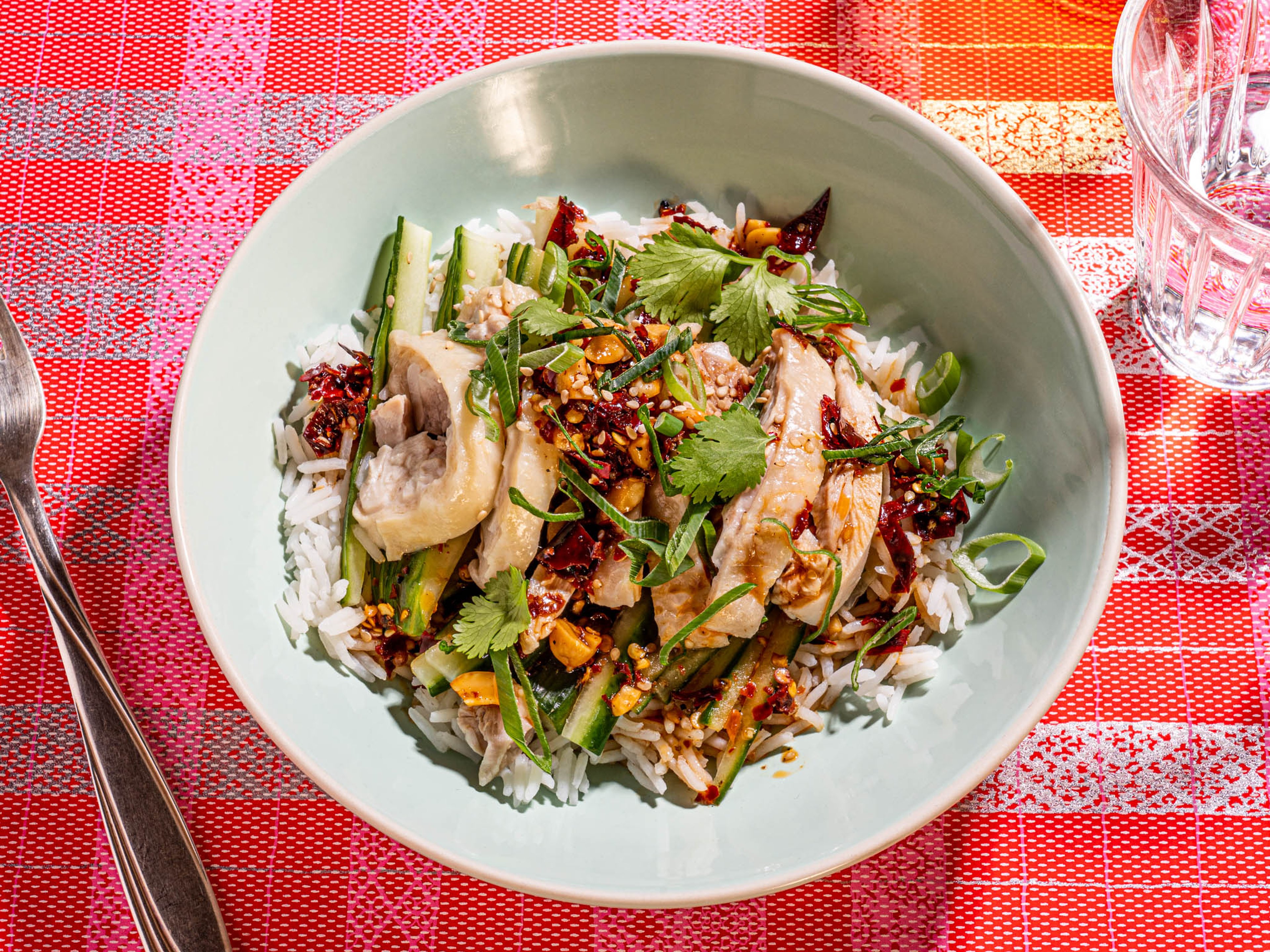 Chinesisches kaltes Hühnchen mit Chili-Öl