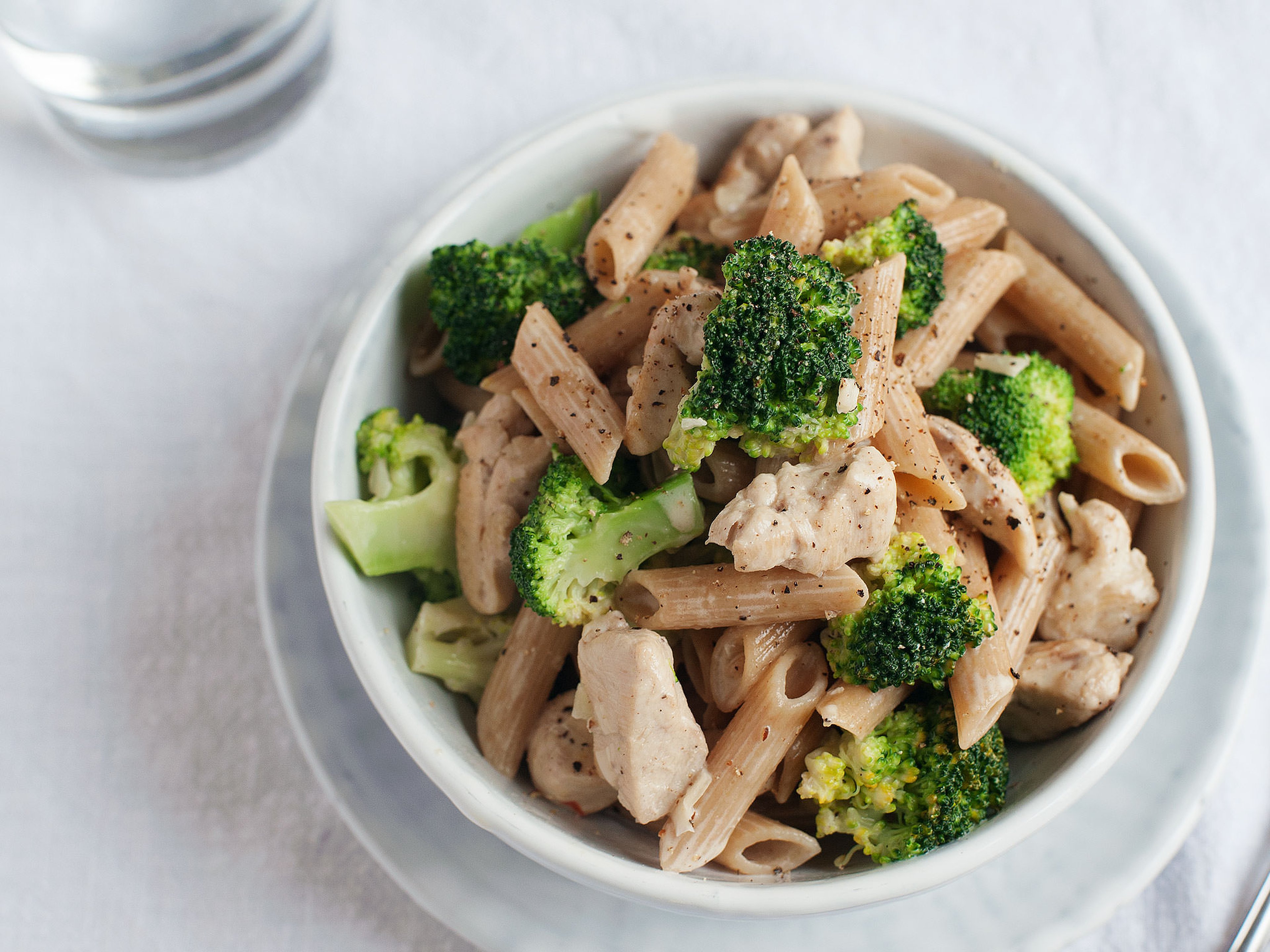 Creamy whole wheat pasta with chicken
