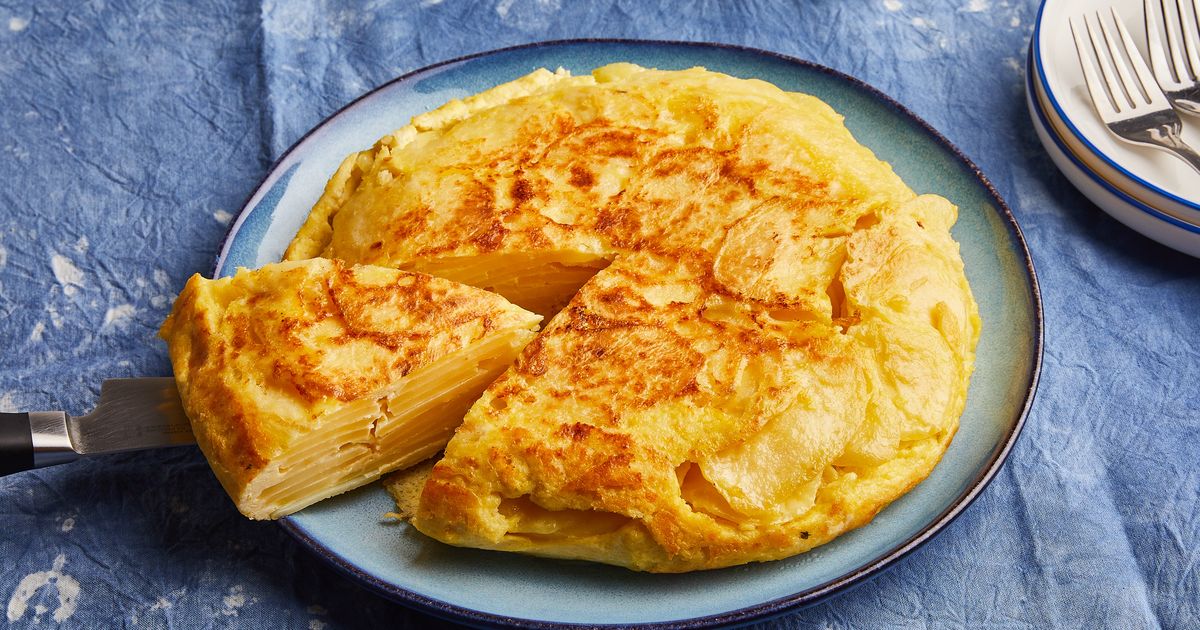 Tortilla De Patatas Spanish Omelette Recipe Kitchen Stories