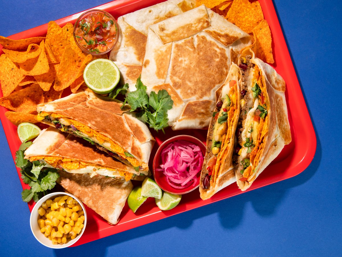 Crunchwrap mit einfacher Tomatensalsa | Rezept | Kitchen Stories