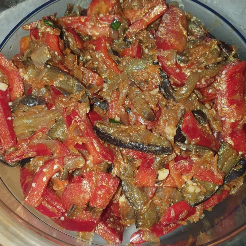 Auberginen-Paprika-Salat aus dem Cookit