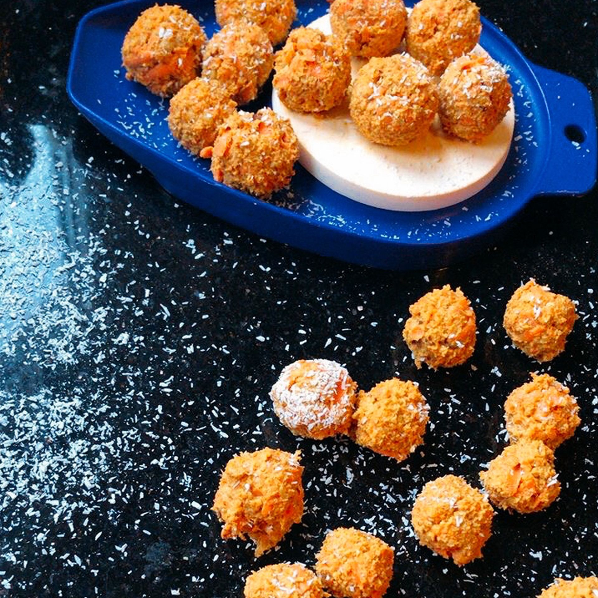 Clean Eating: carrot energy balls