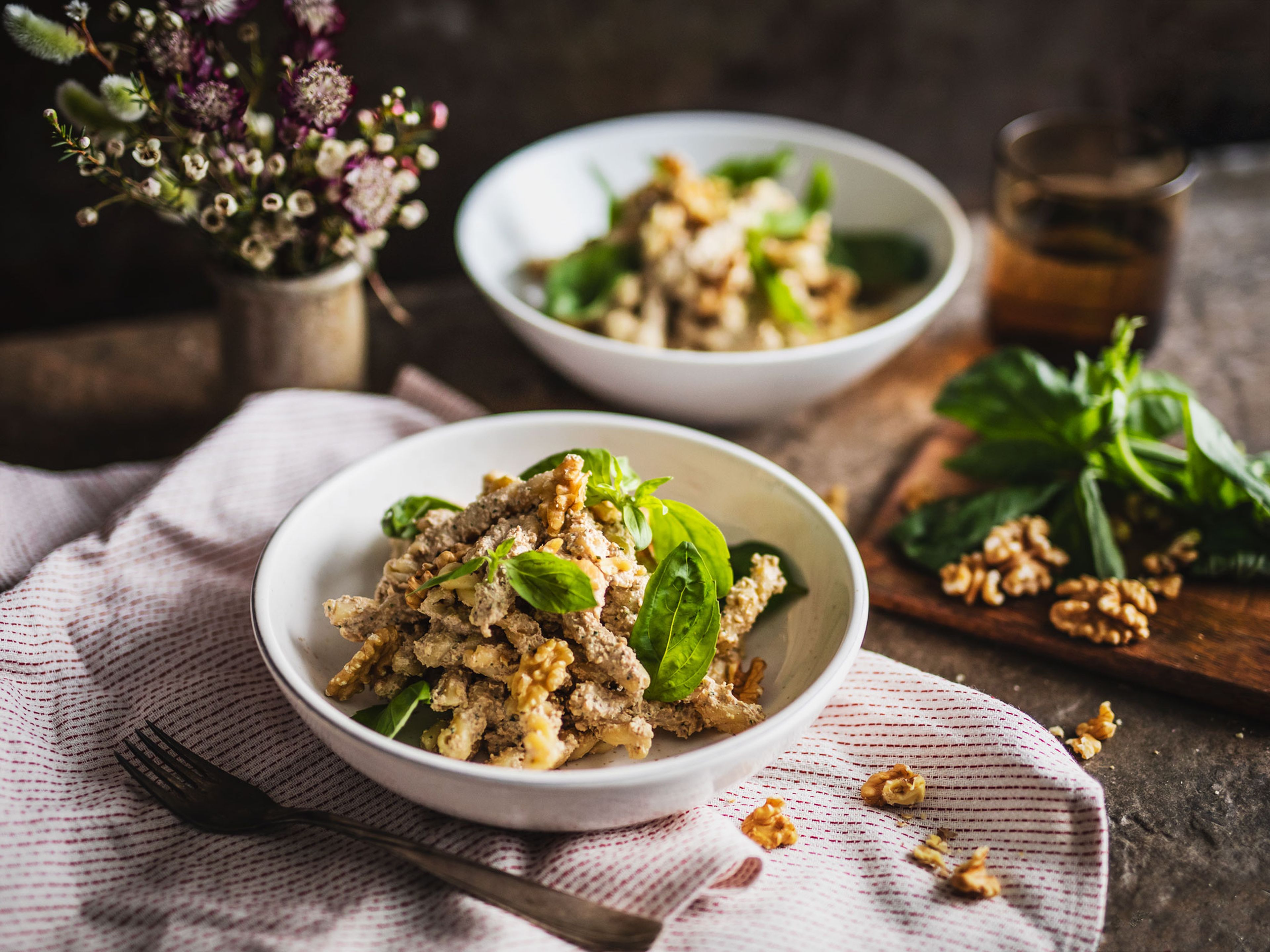 Pasta mit Walnuss-Ricotta-Pesto