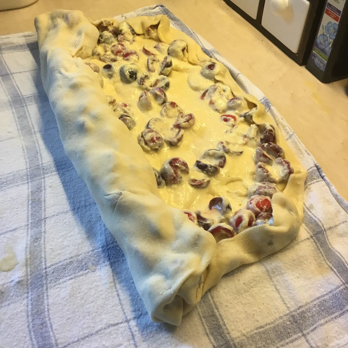 Kirsch-Quark-Strudel | Rezept | Kitchen Stories