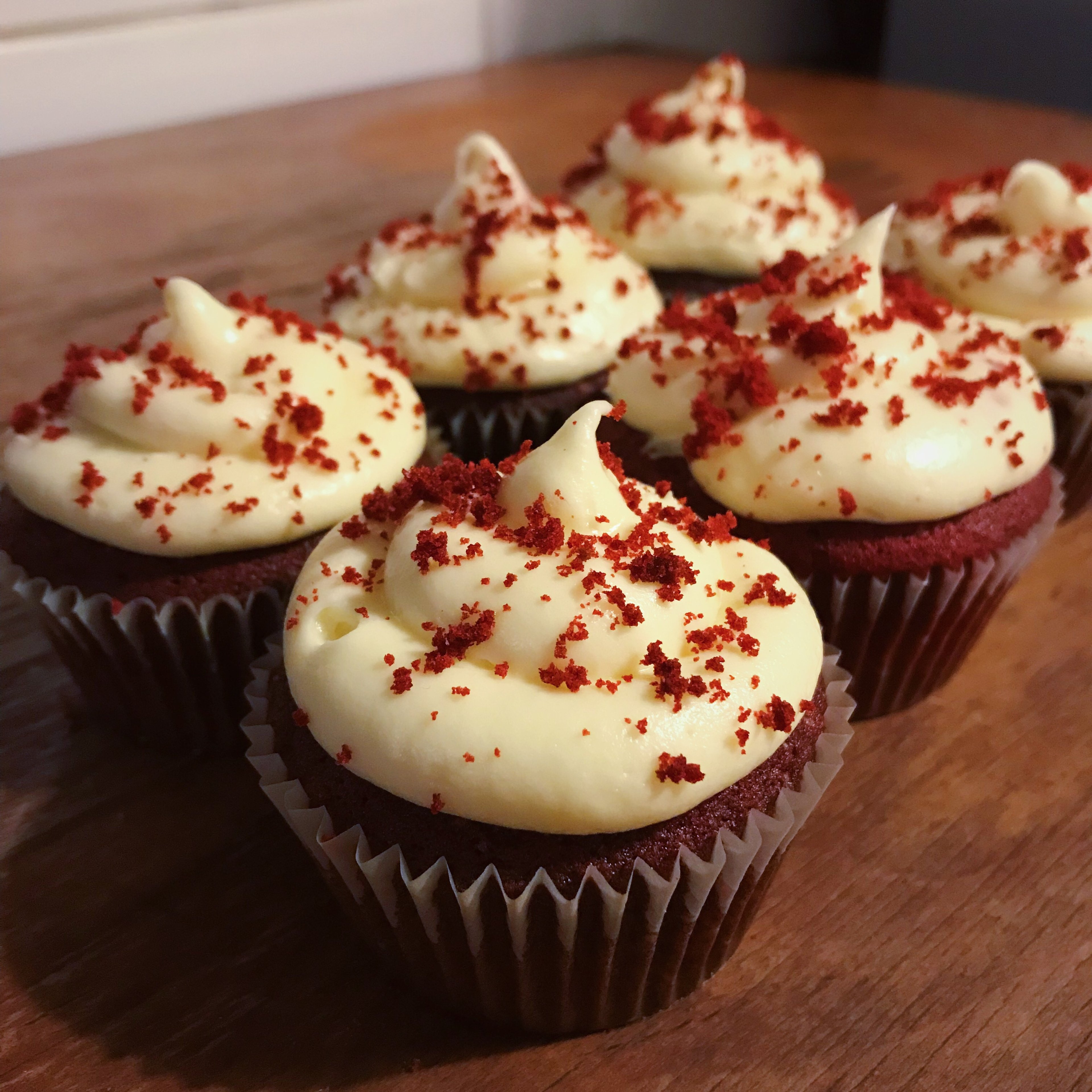 Vegan red velvet cupcakes