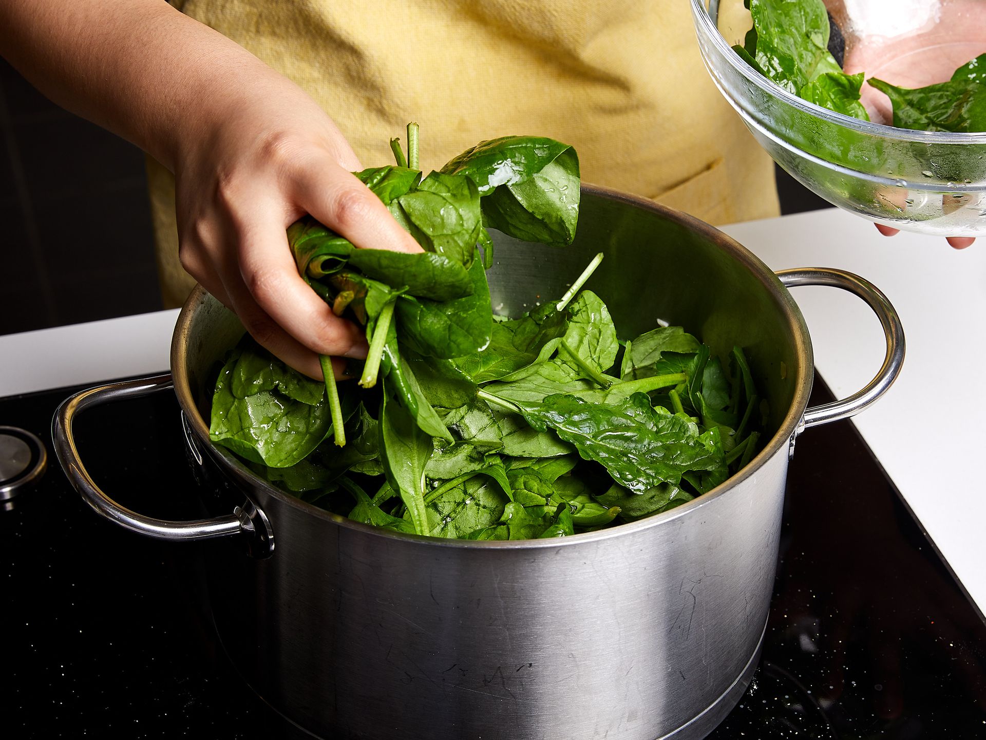 Grüne Gemüsesuppe mit Kichererbsen | Rezept | Kitchen Stories
