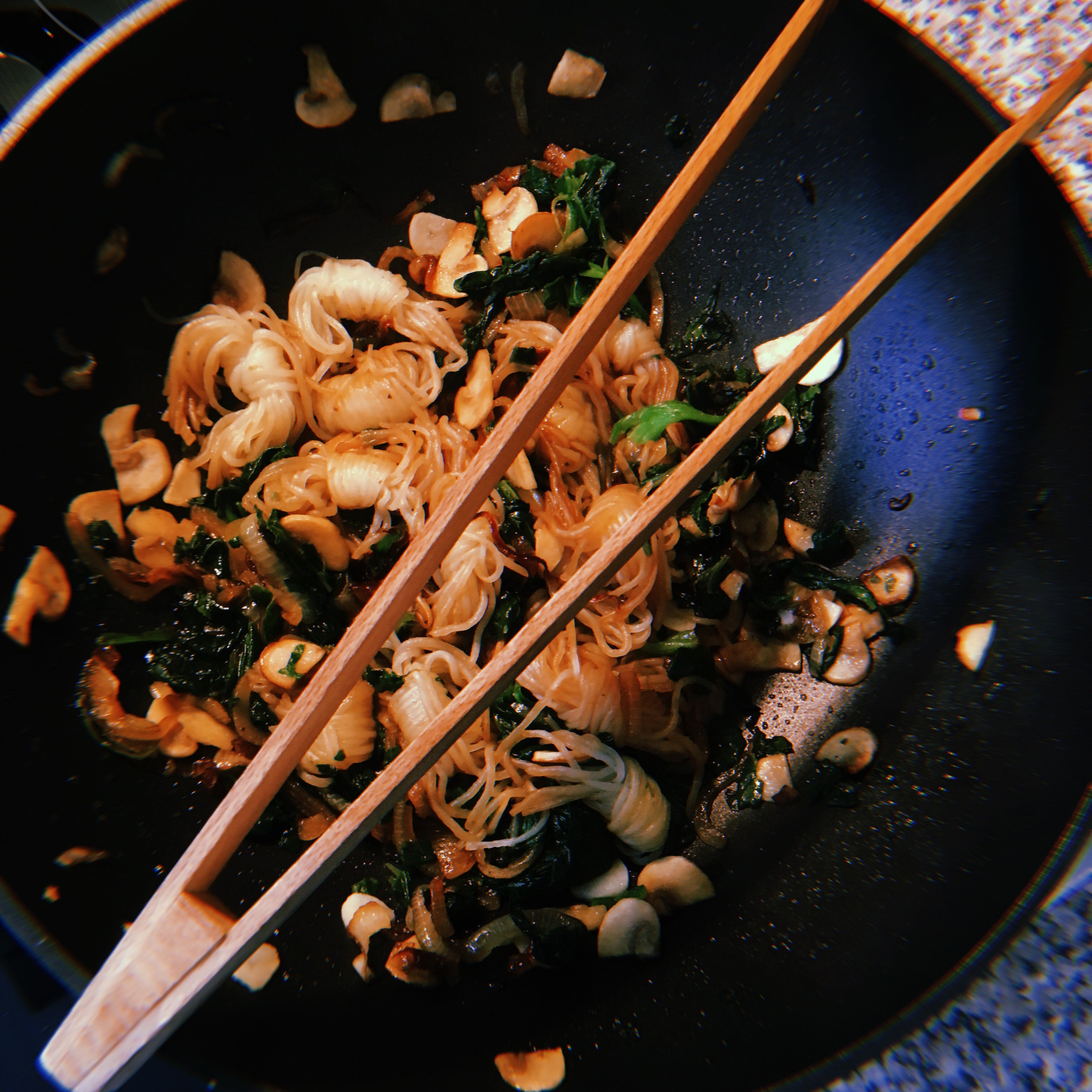 Shiritaki Asian noodles