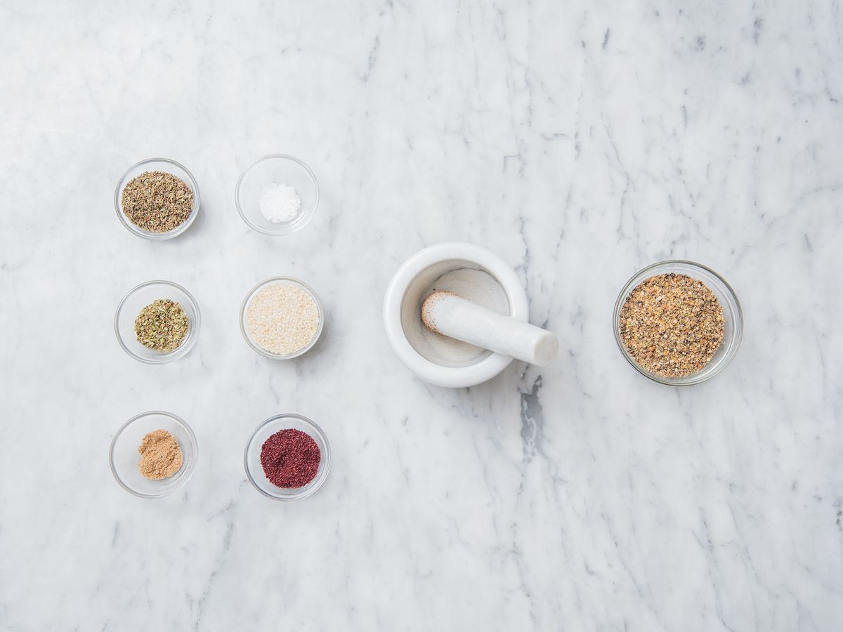 Homemade za'atar | Recipe | Kitchen Stories
