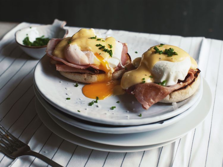 Eggs Benedict Recipe Kitchen Stories