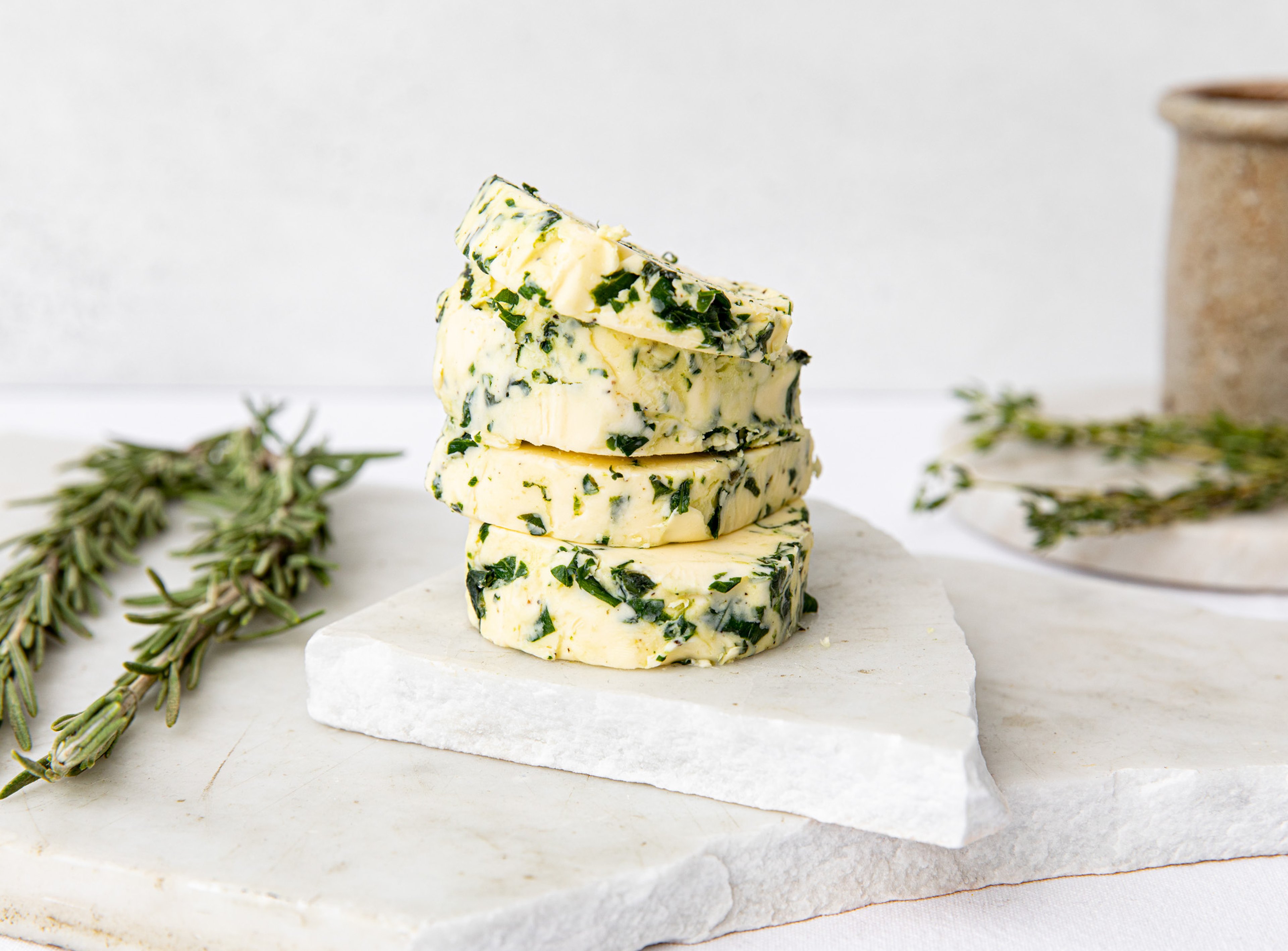 Mit Kräuterbutter schmeckt alles besser