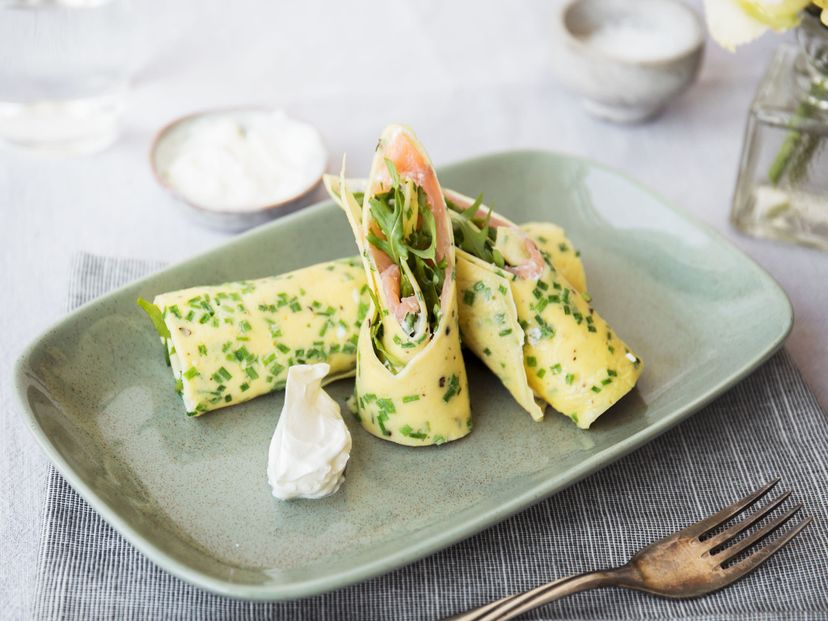Omelett-Wrap mit Lachs und Rucola