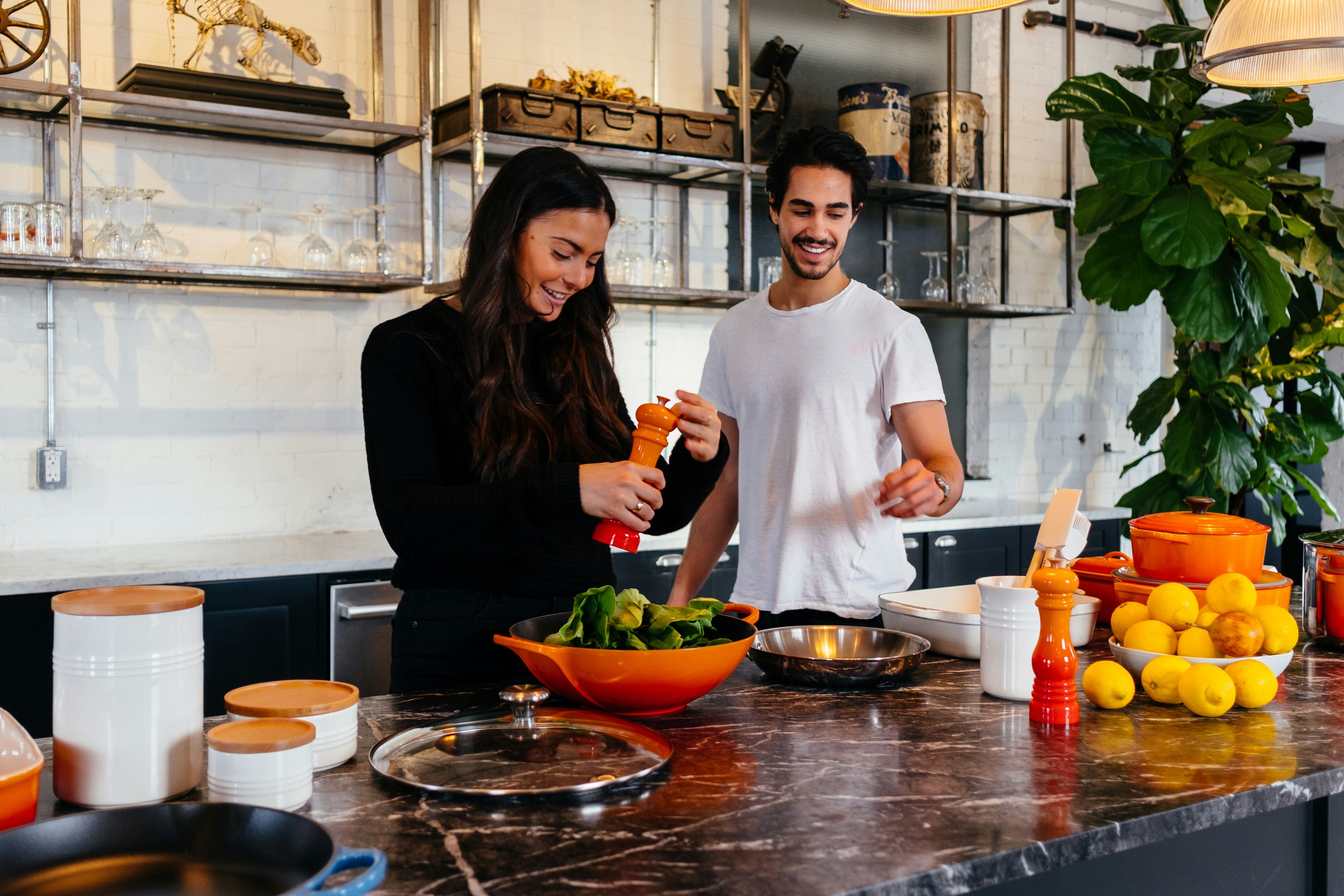 Kochen als Dating-Faktor: Warum Singles auf Kochkünste achten