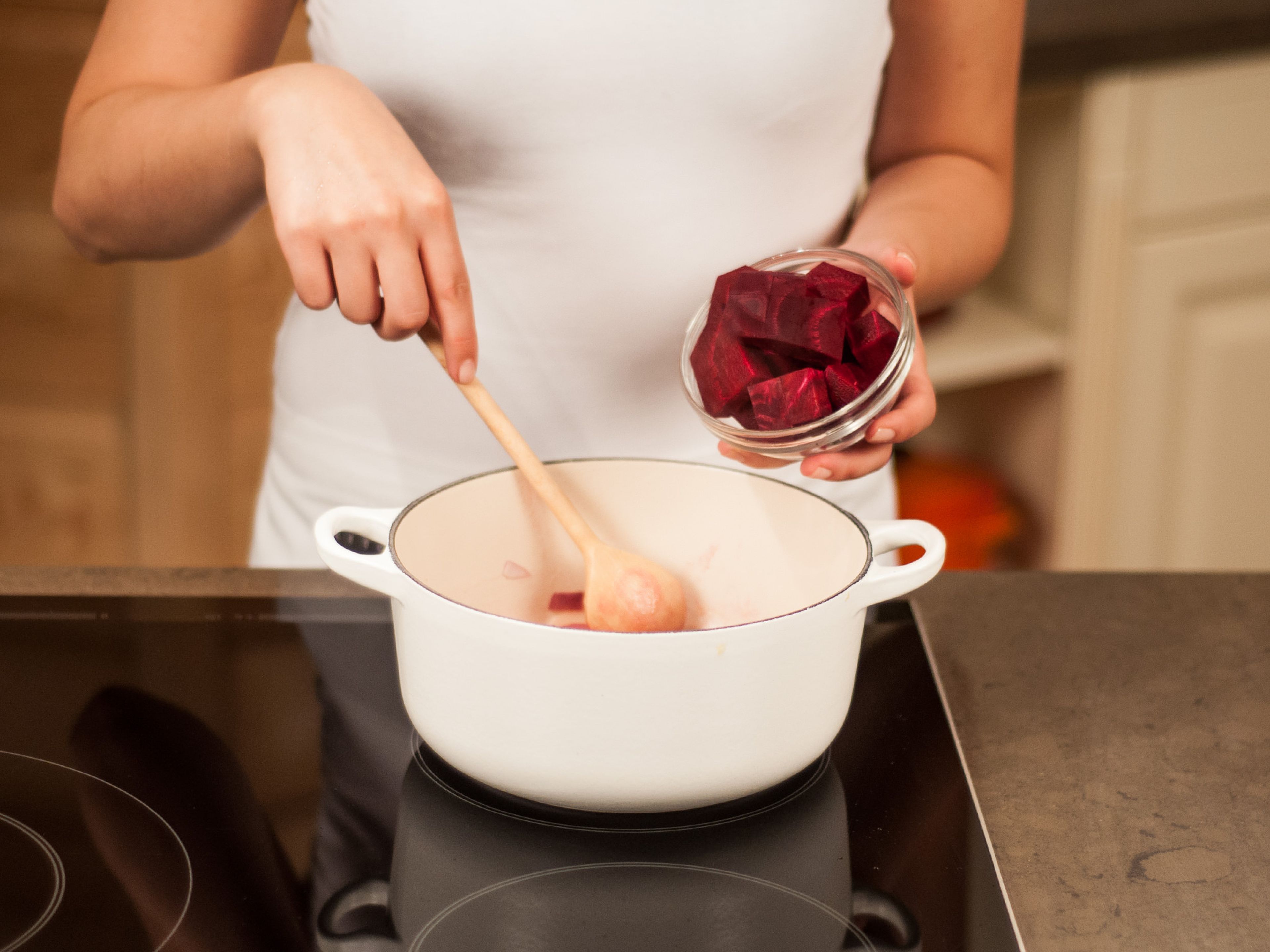 Add butter to a large saucepan. Add onion and garlic and sauté until translucent. Add beet and sauté for approx. 5 – 7 min. Season with salt and pepper.