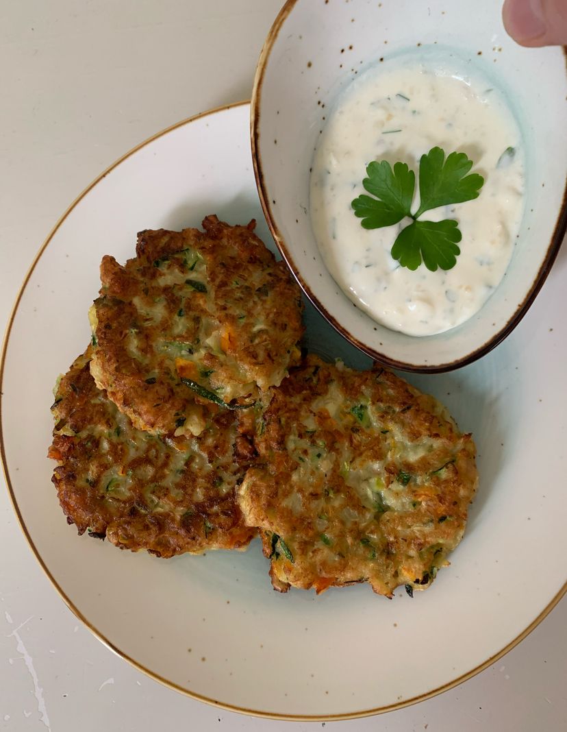 Schnelle Zucchini Puffer mit dem Bosch Cookit