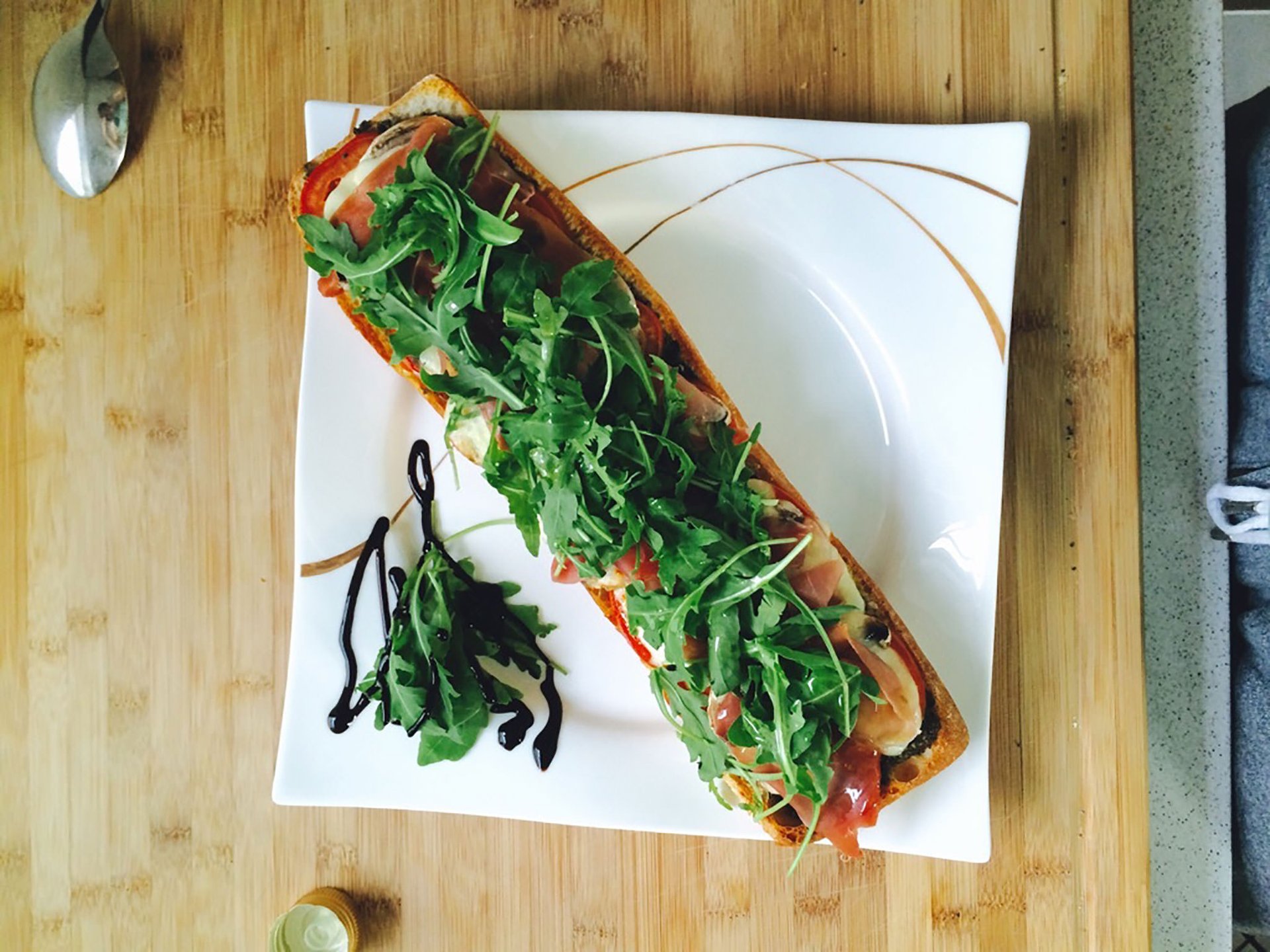 Ciabatta Caprese with prosciutto and arugula | Recipe | Kitchen Stories