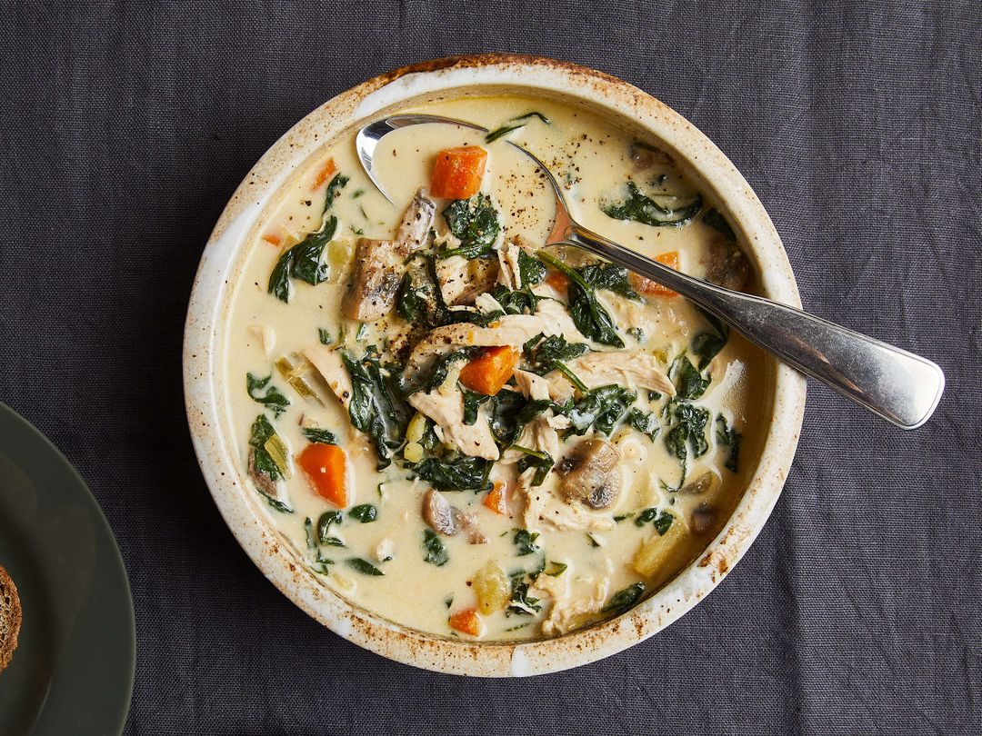 Creamy chicken and vegetable soup