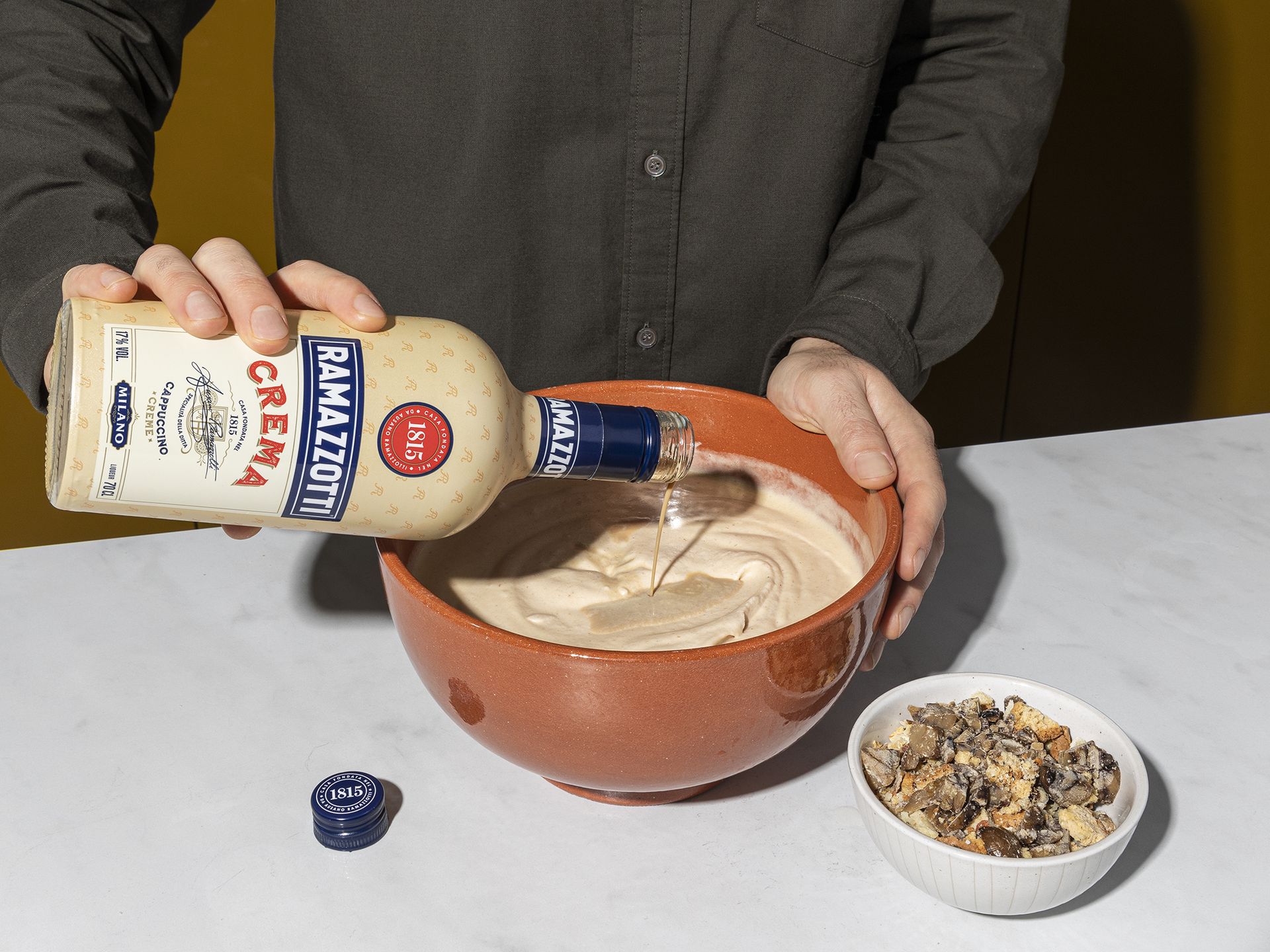 Maronen-Parfait mit Cocktailkirschen | Rezept | Kitchen Stories