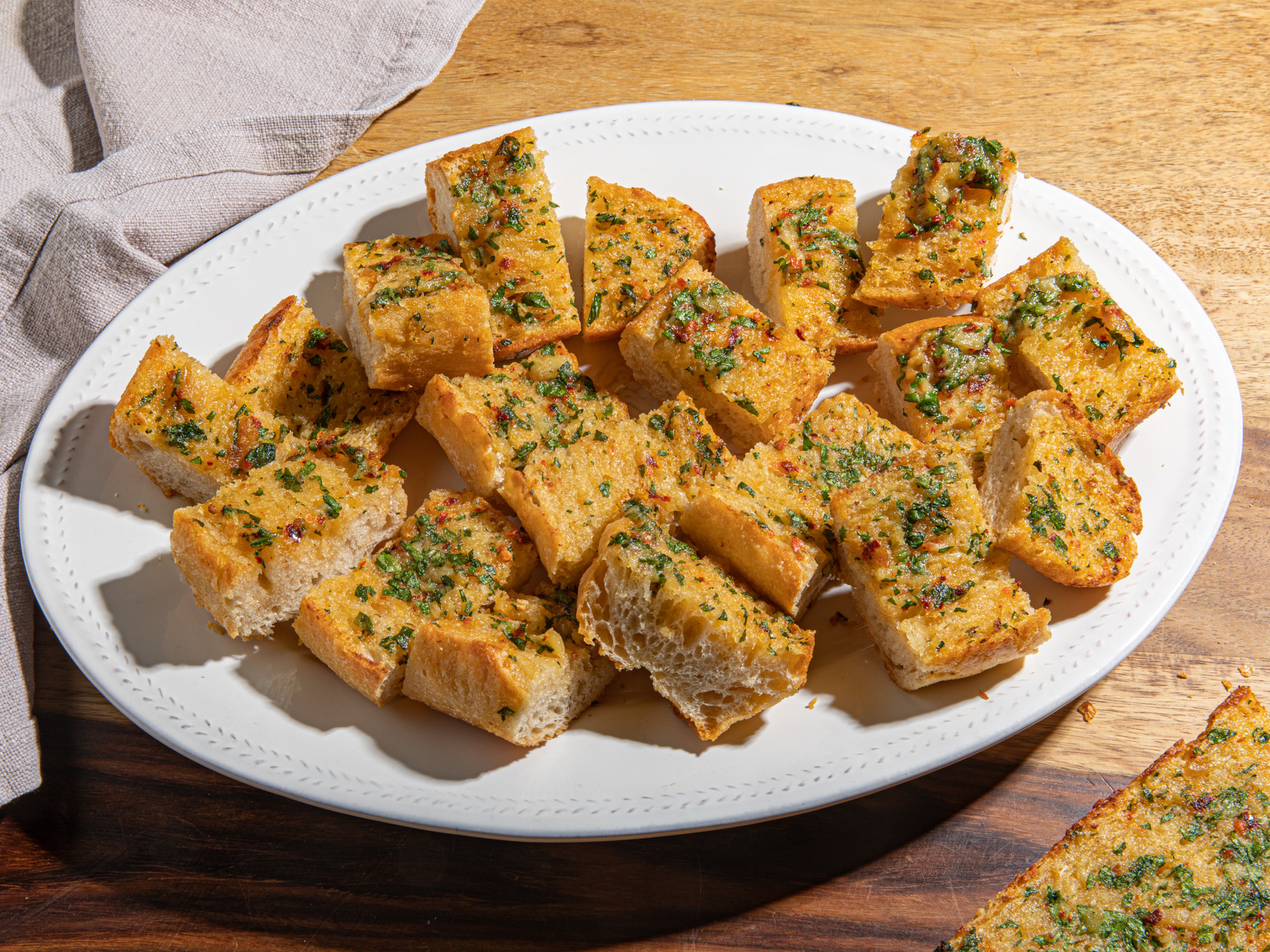 Roasted garlic bread