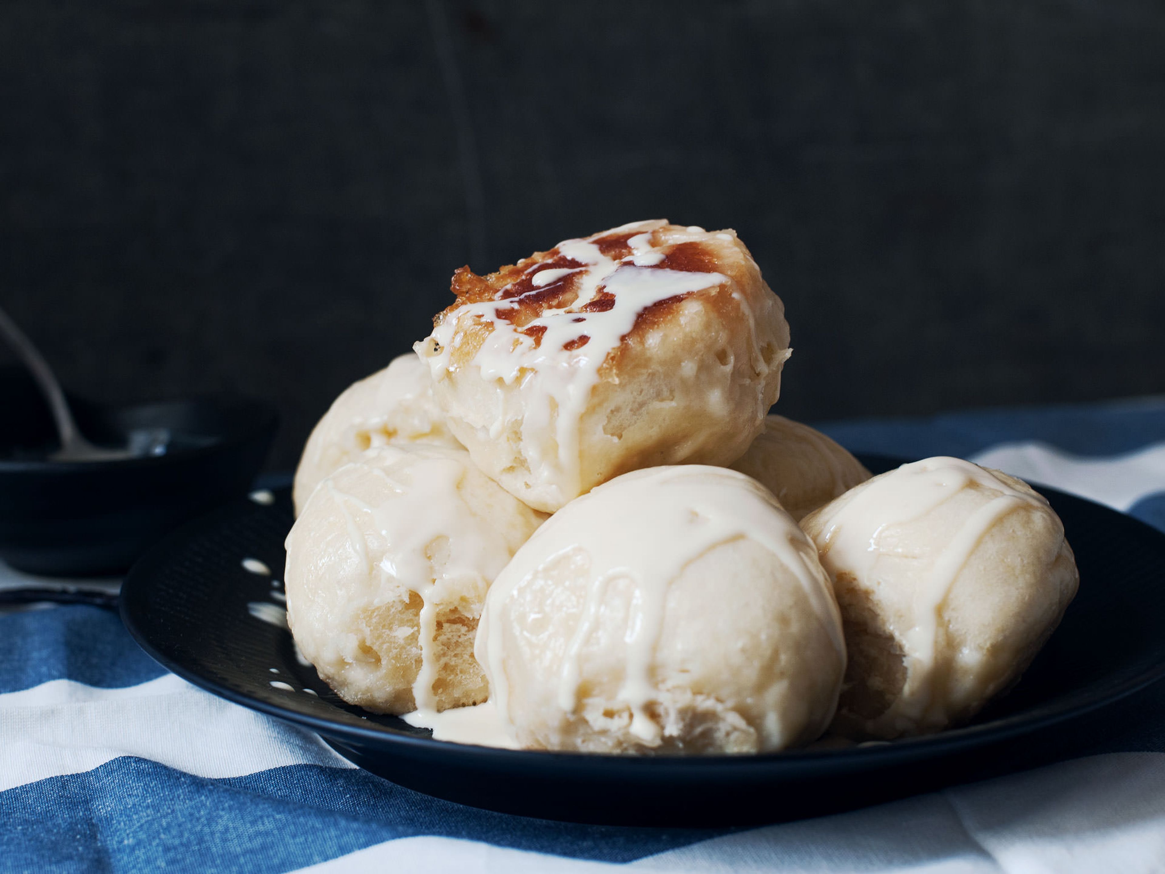 Dampfnudeln mit Vanillesoße