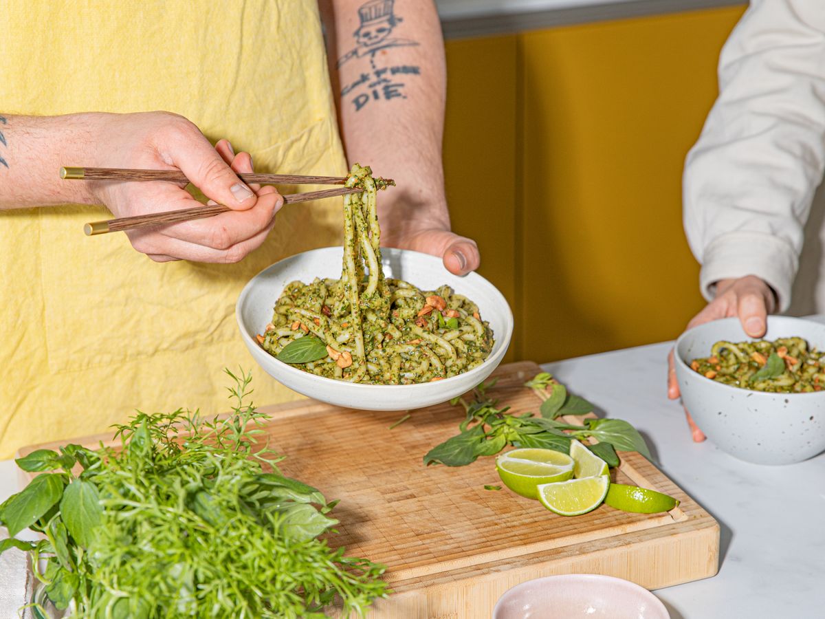 Thai basil pesto udon Recipe Kitchen Stories