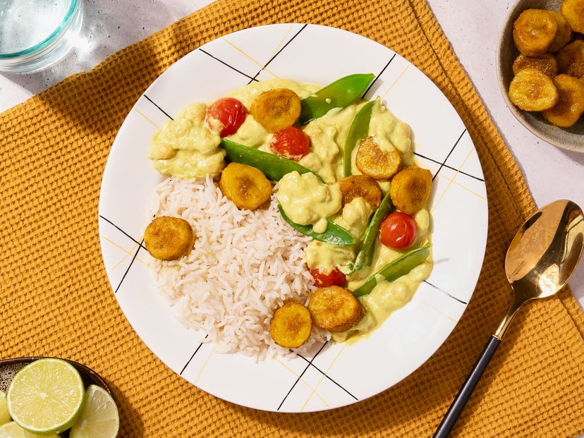 Creamy banana curry