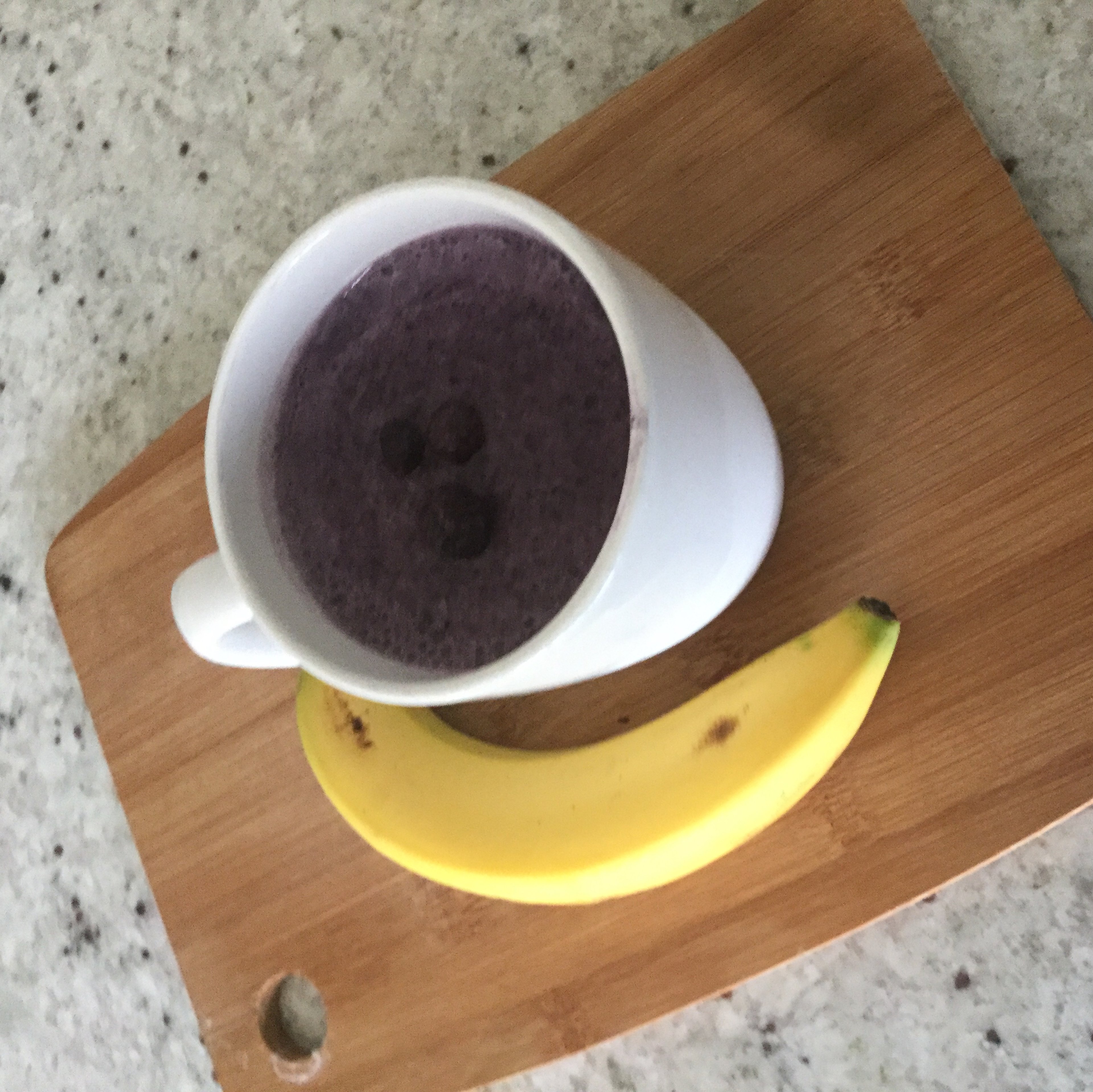 Blueberry and banana smoothie