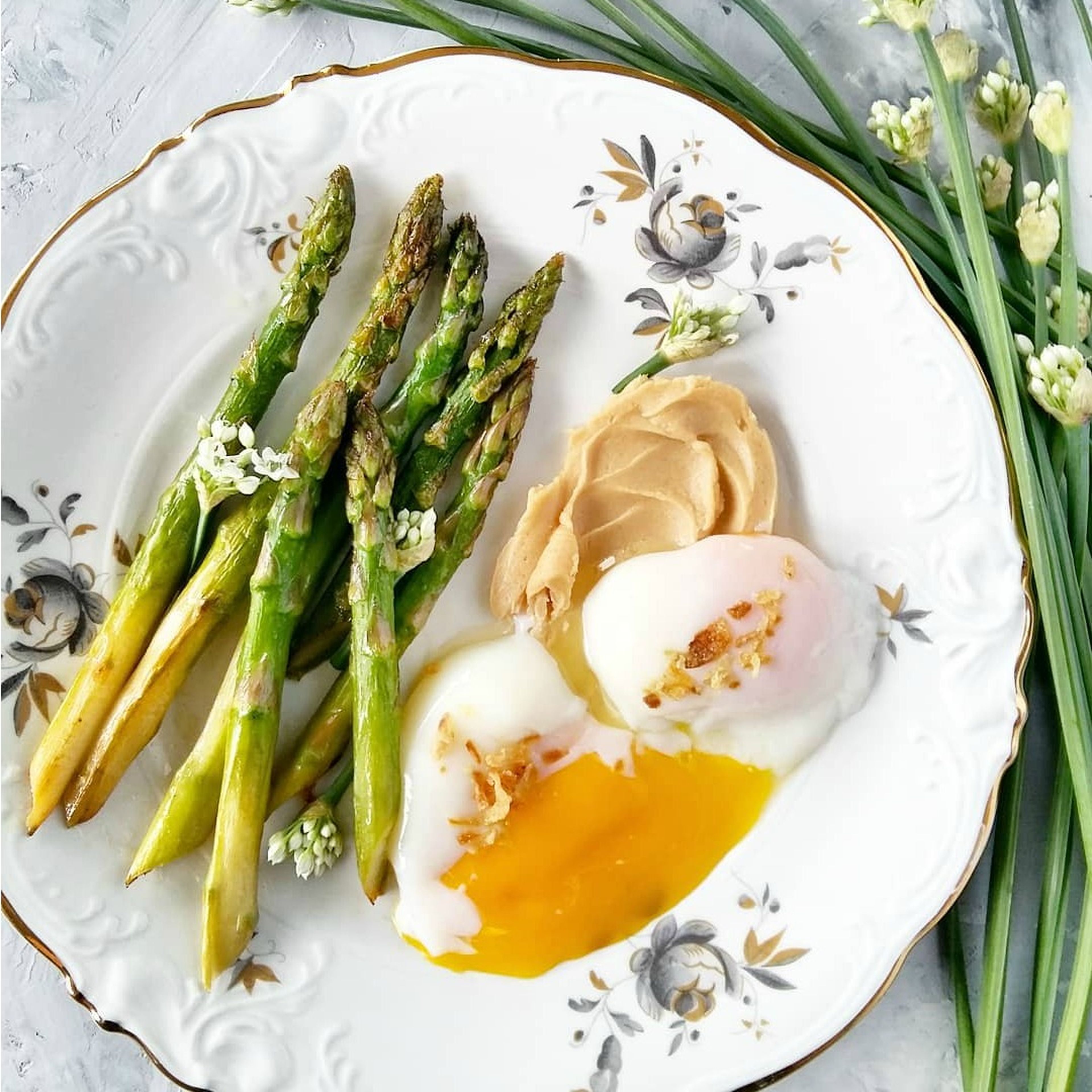 Pan-roasted asparagus and poached eggs
