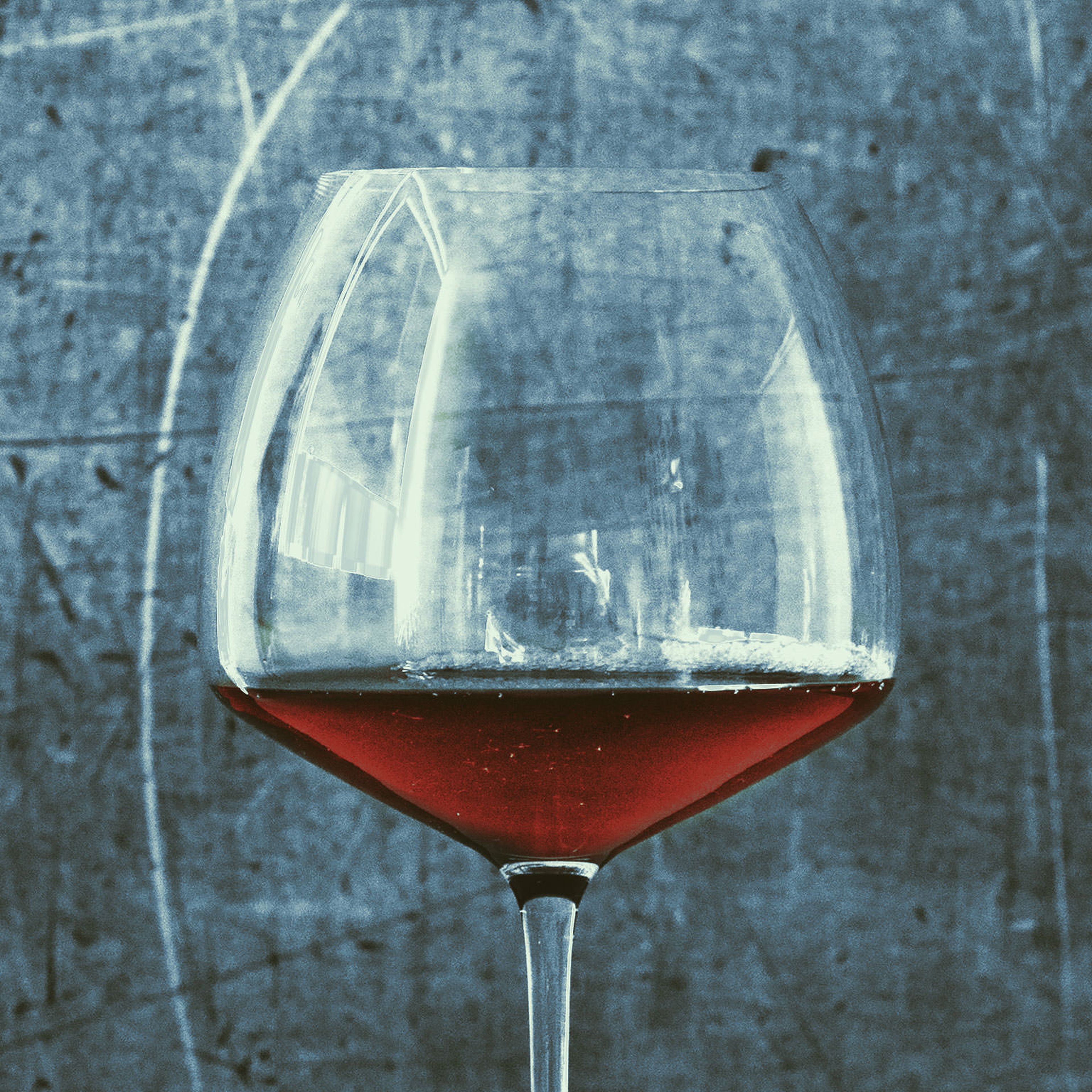 Ein bisschen im Glas und ein bisschen im Topf: 17 Rezepte mit Wein