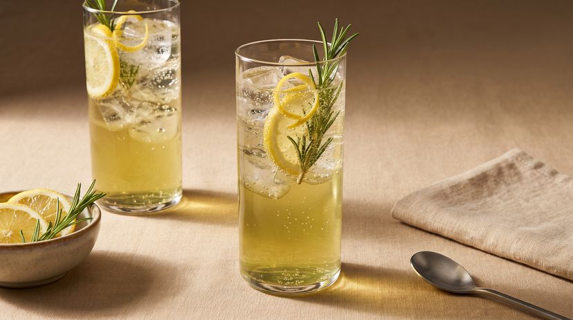 Lemon-Spritz mit alpiner Note: Auch im Spätsommer noch erfrischend lecker
