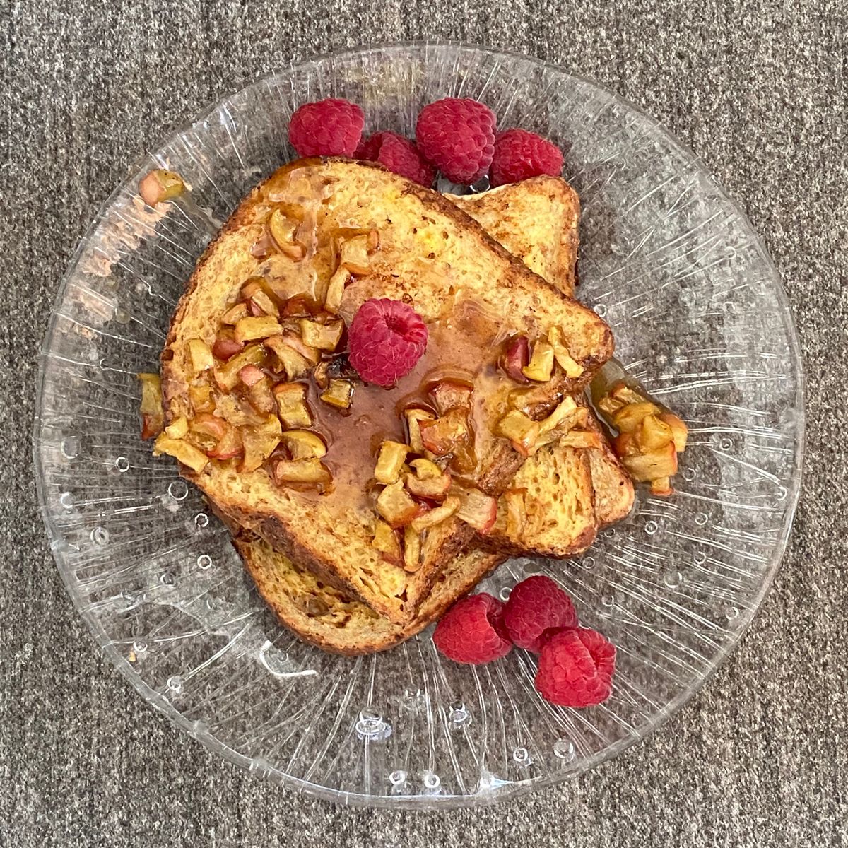 Whole Wheat French Toast with Spiced Apple Syrup | Recipe | Kitchen Stories