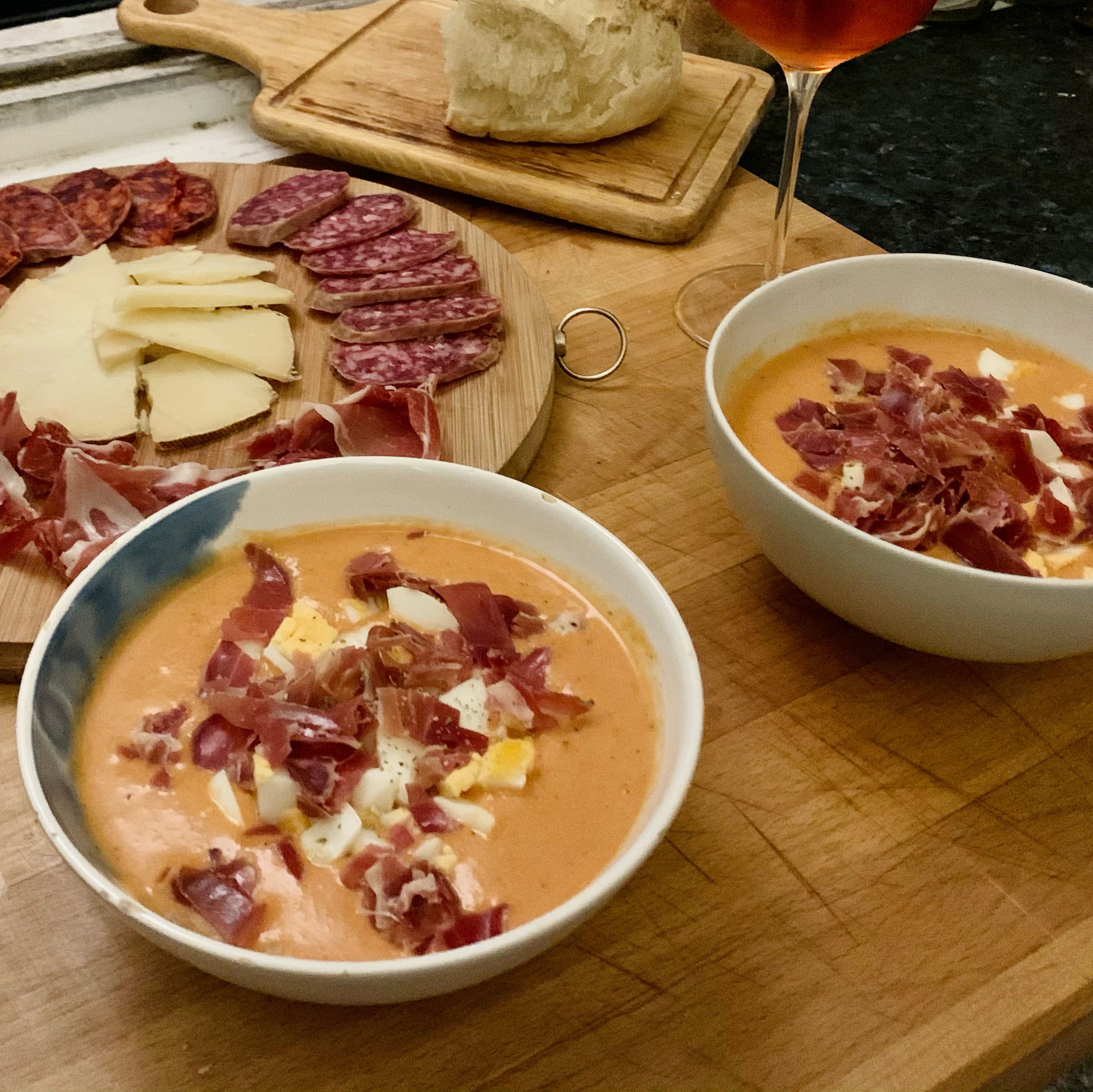 Serve it and spark the top of it with some chopped boiled egg and jamón ibérico or prosciutto, and enjoy.