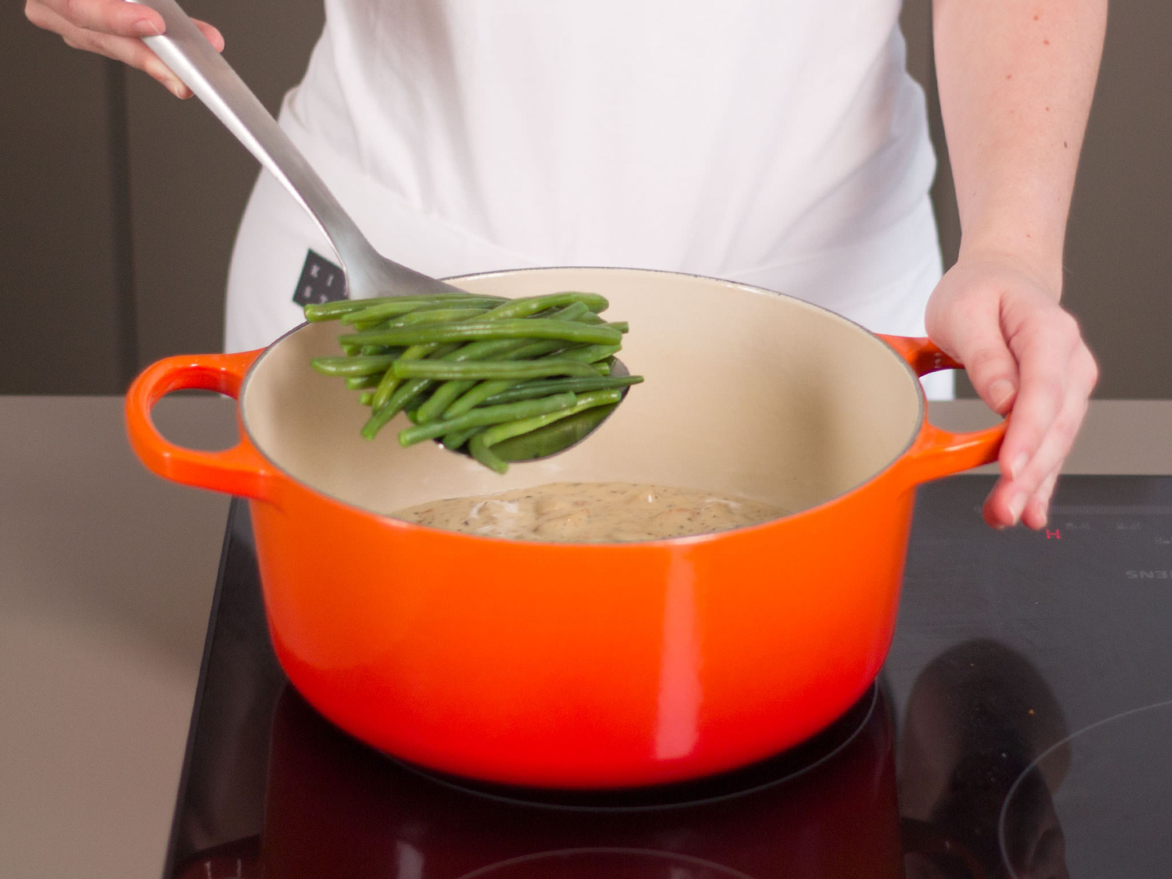 Add green beans and continue to cook for approx. 2 – 5 min.