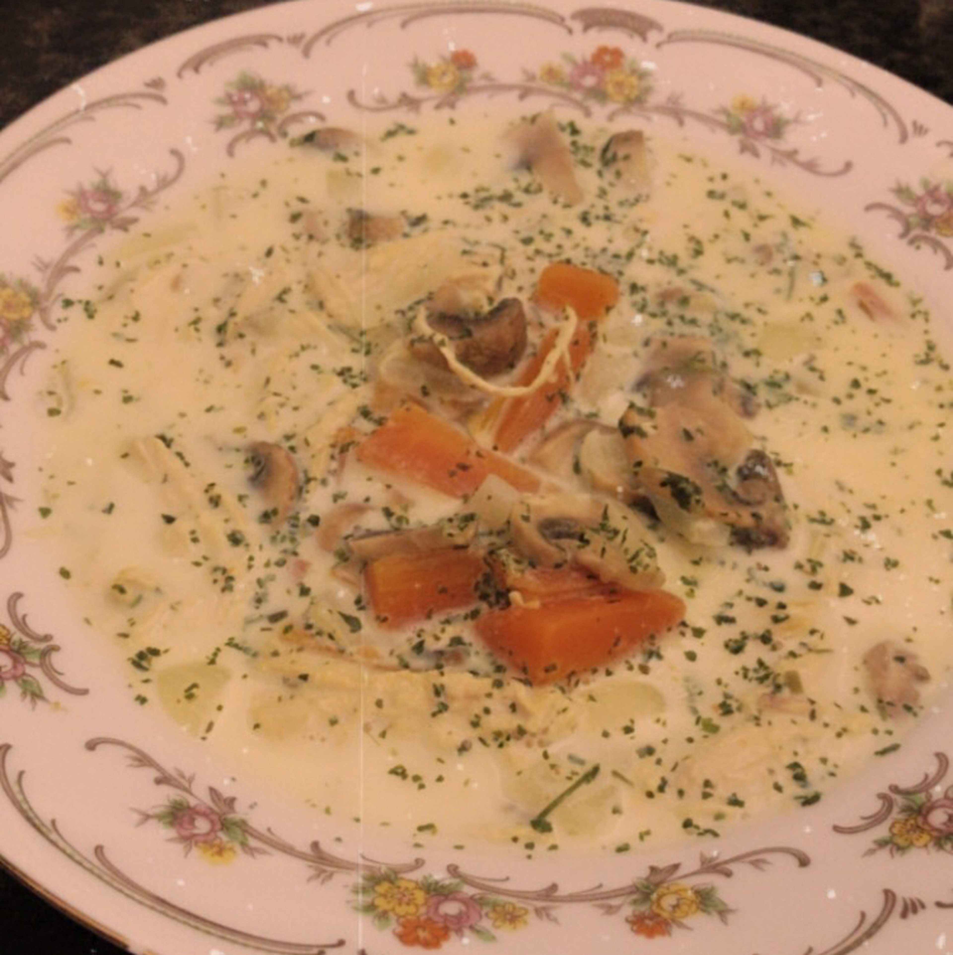 Milky soup with chicken and mushroom