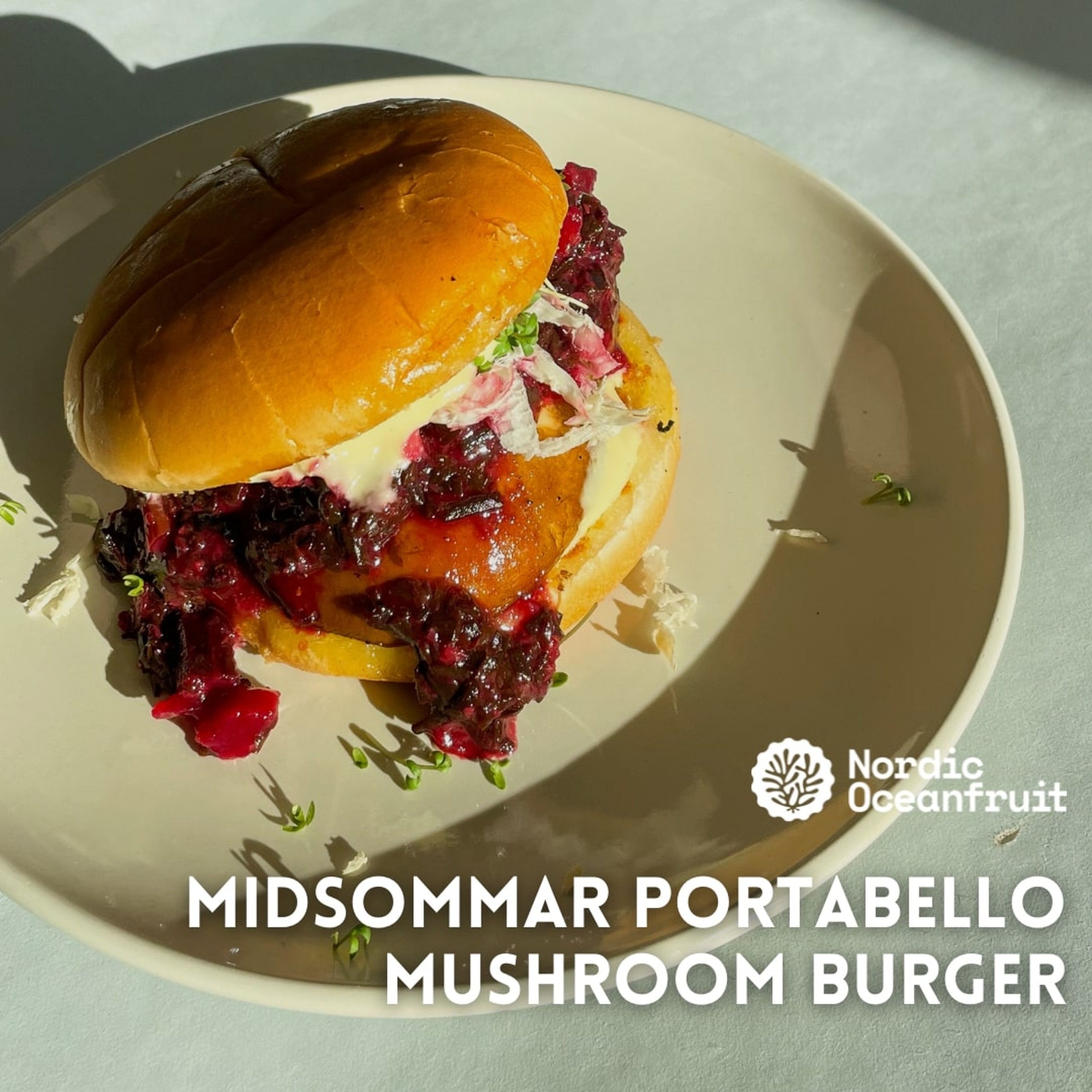 Portabello Burger with OCEANFRUIT Midsommar sea salad