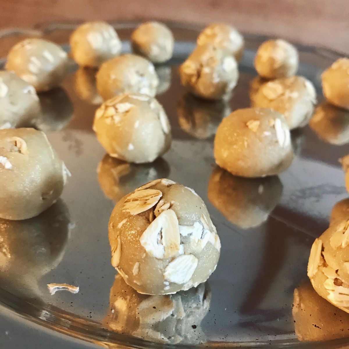 4 - Ingredient Oatmeal Bliss Balls | Recipe | Kitchen Stories