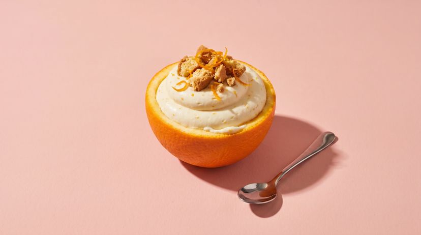 Ein Dessert direkt aus der Orangenschale: Fruchtiger geht's nicht