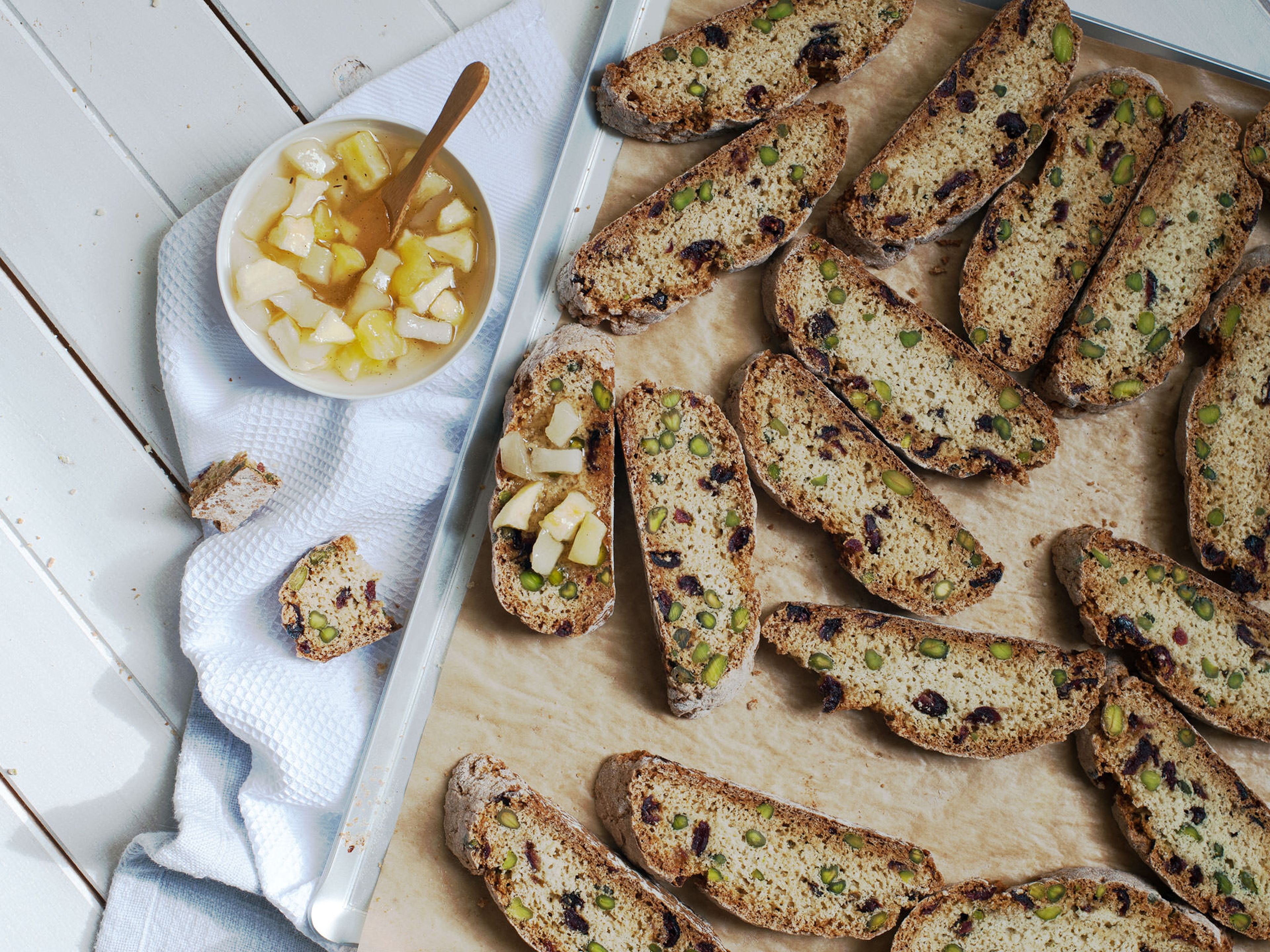 Cranberry-Pistazien-Biscotti mit Marmelade