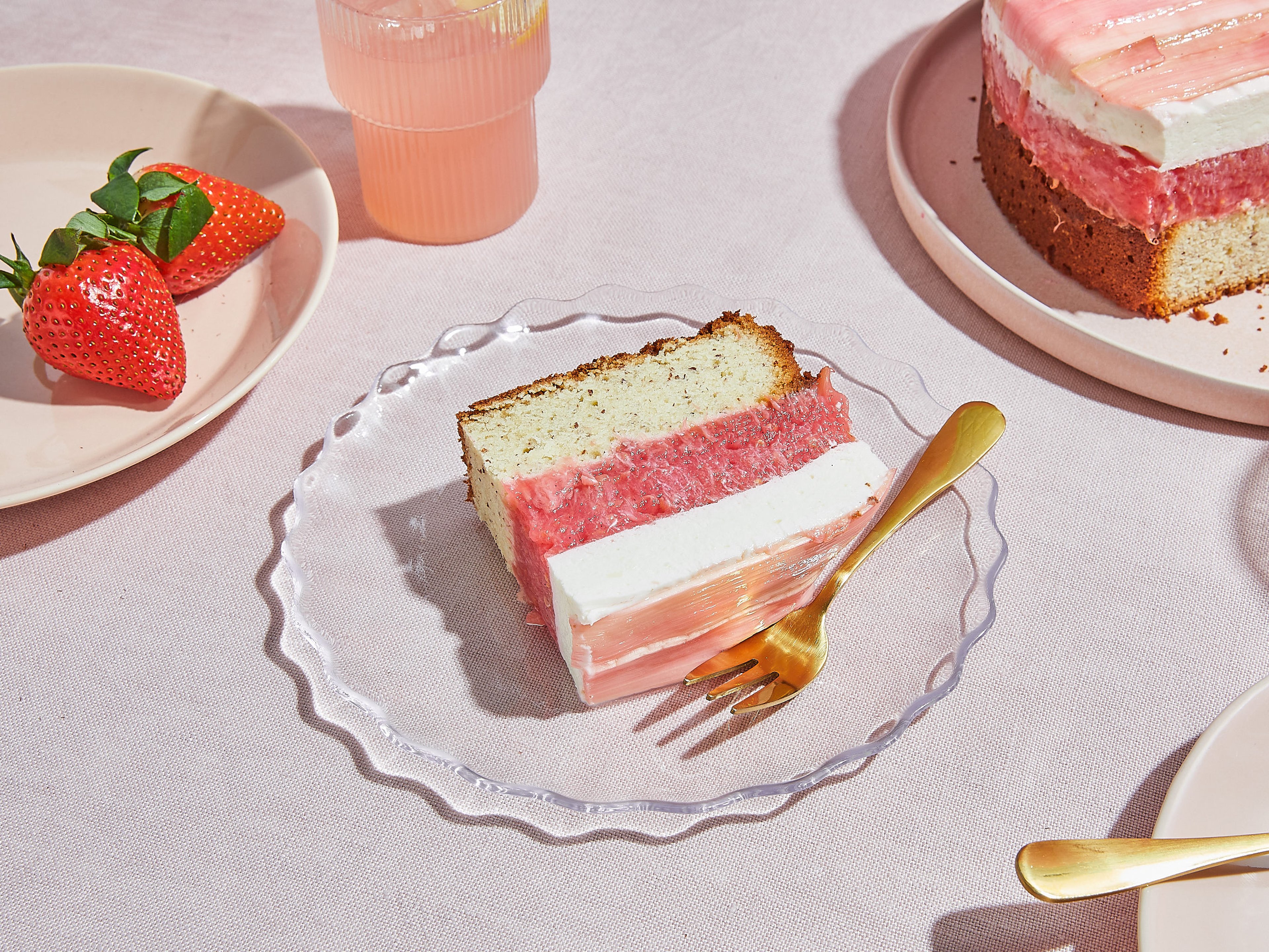 Layered rhubarb cheesecake