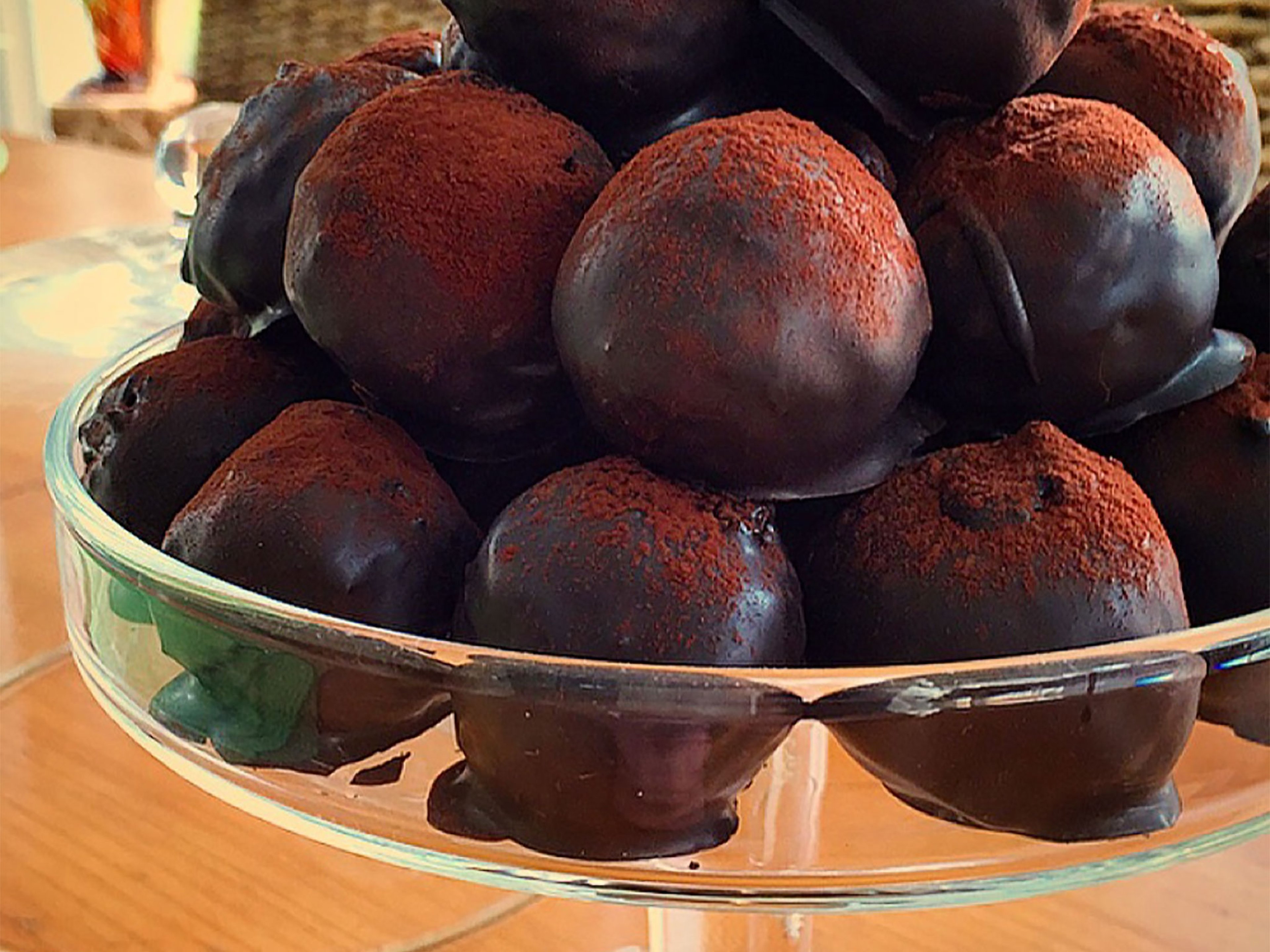 Tiramisu cake balls