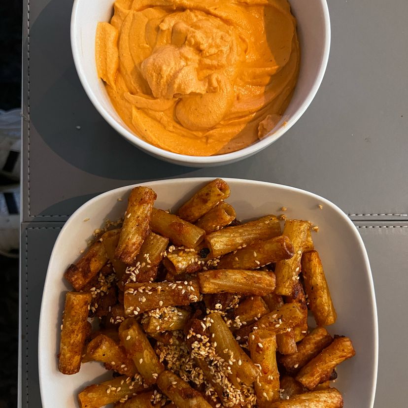 Crispy Pasta Crisps with Roasted Red Pepper Dip