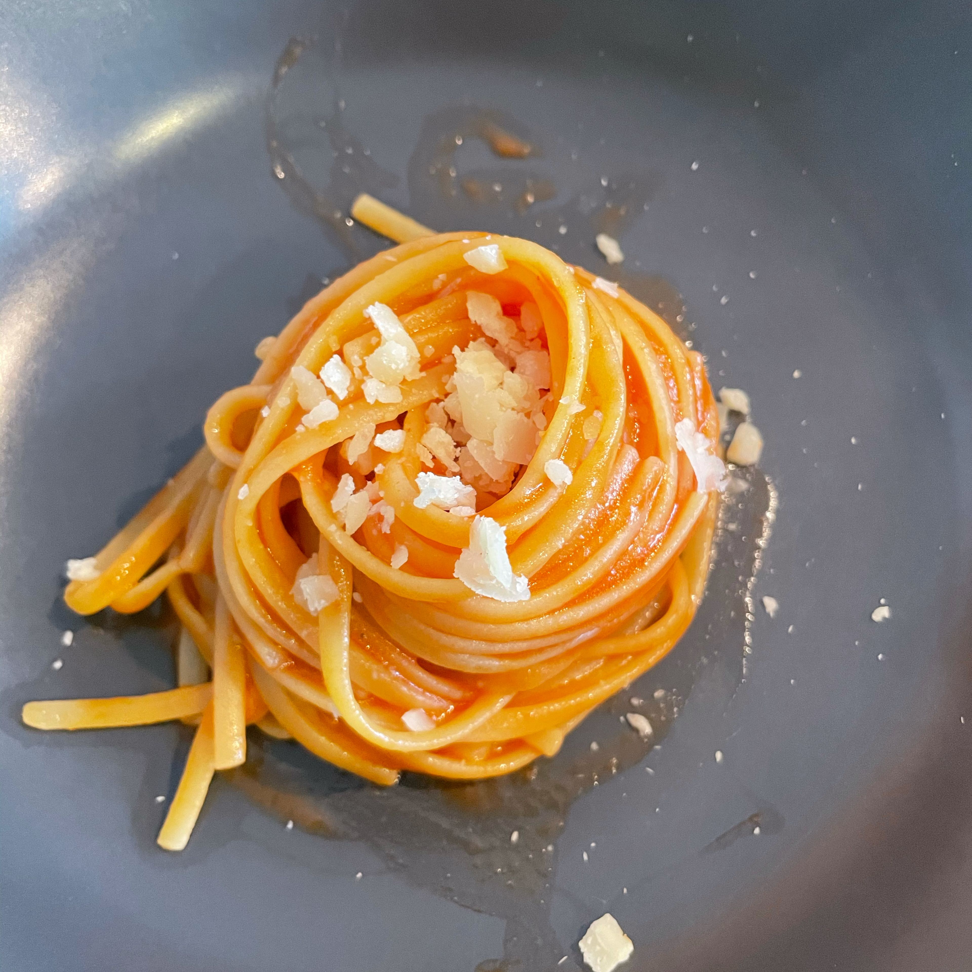 La Devozione - Spaghetti mit Kirschtomatensauce