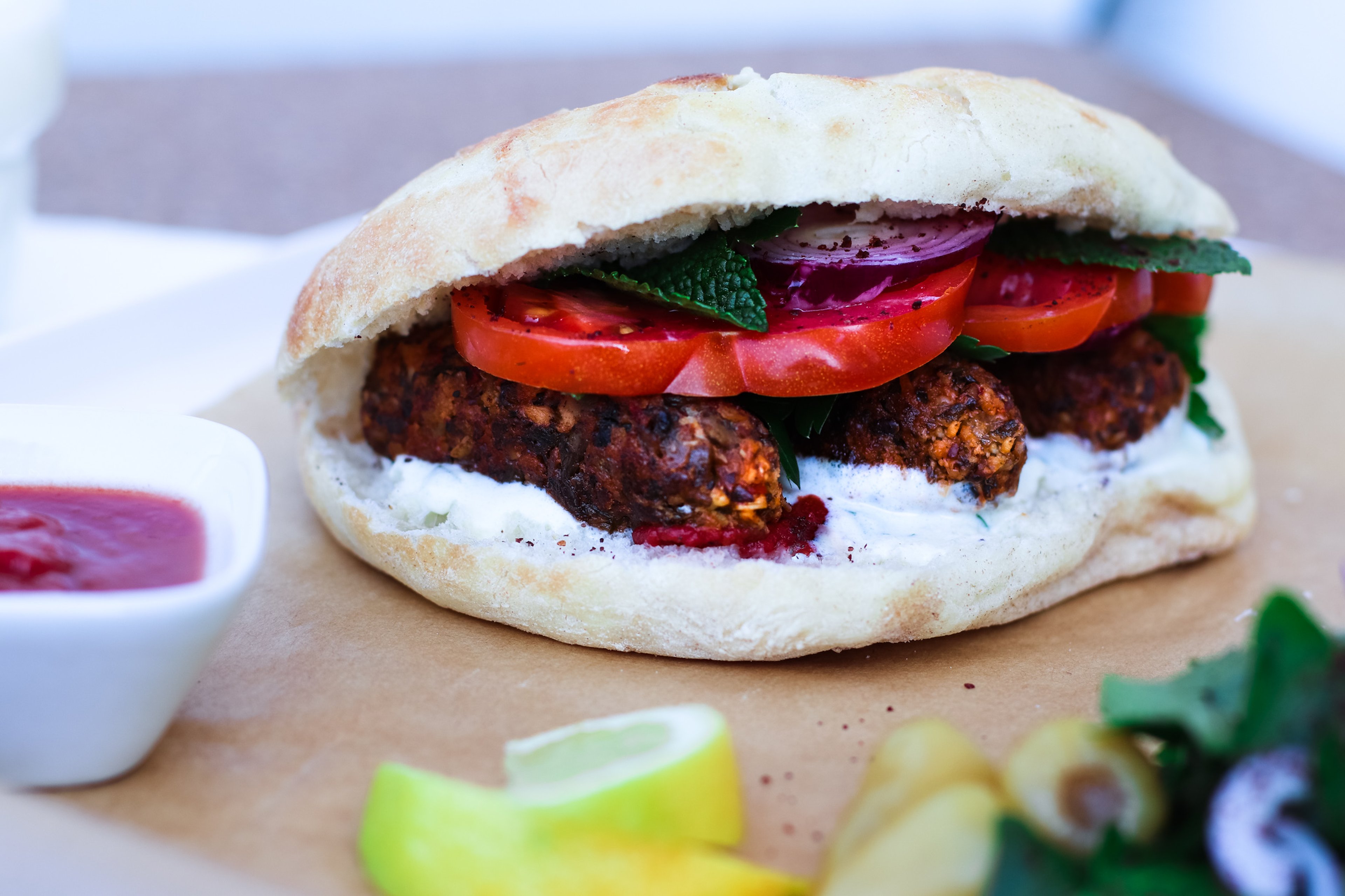 Vegan kofta with OCEANFRUIT Di Mare seaweed salad