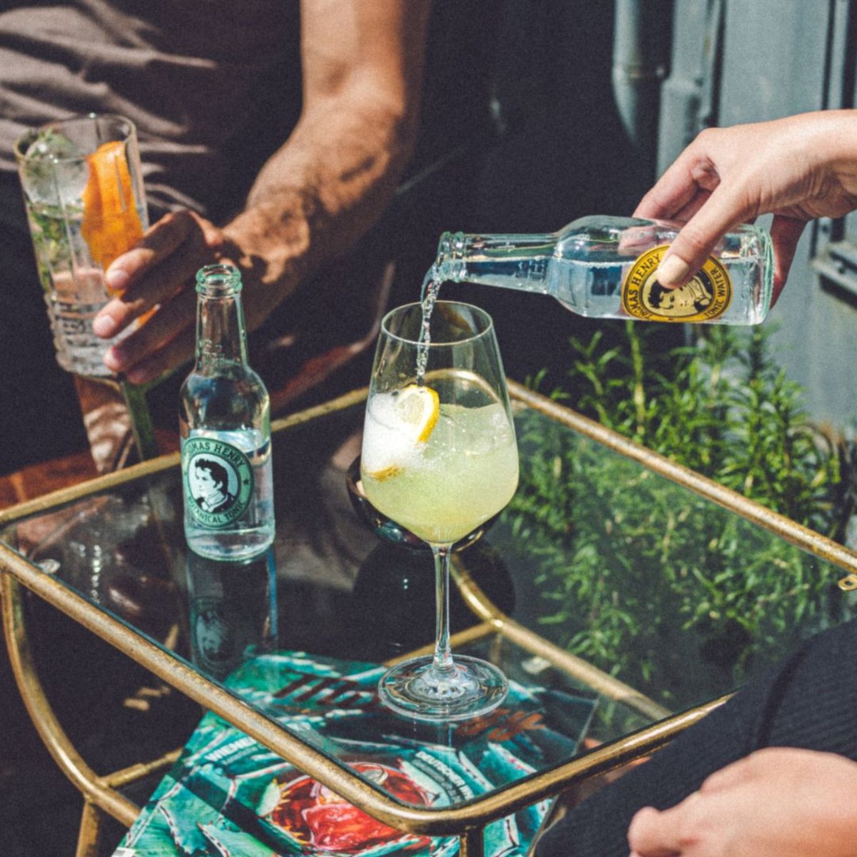 Limoncello &amp; Tonic | Recipe | Kitchen Stories