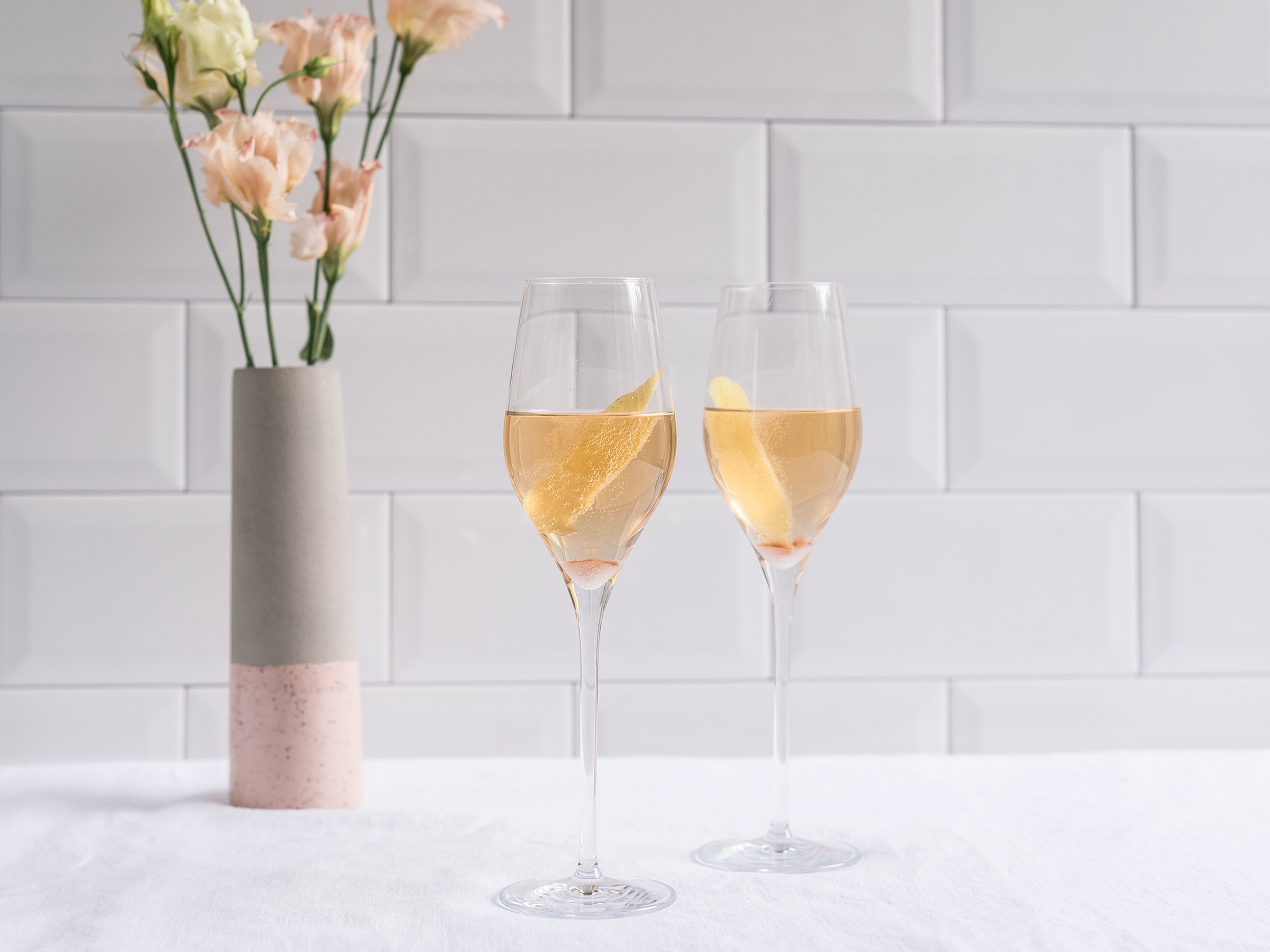 Champagne cocktail